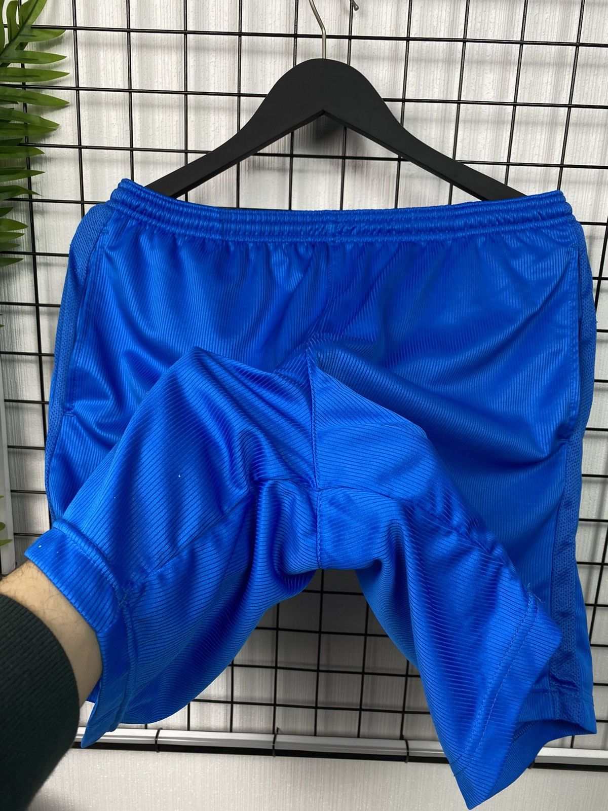 Umbro × Vintage Vintage England Umbro National Team Shorts Football Blue Men Size US 36 / EU 52 - 9 Thumbnail