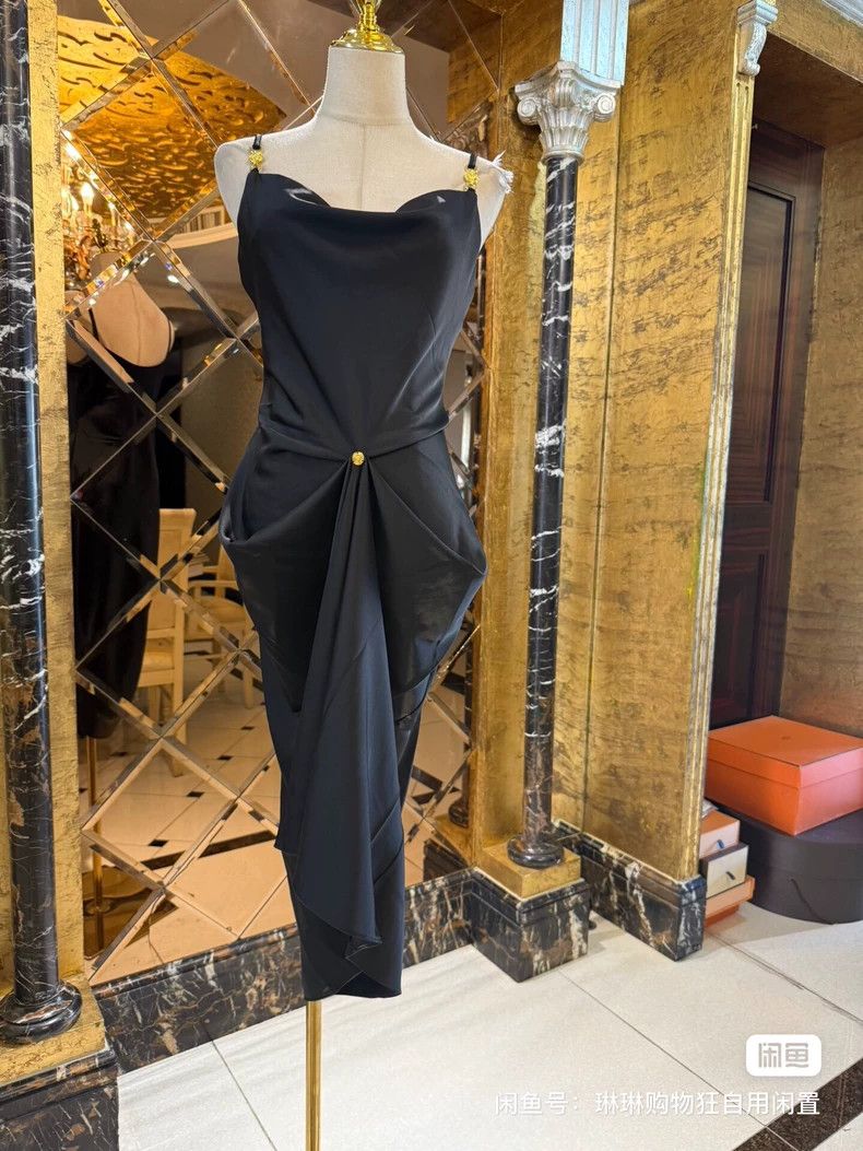 Versace Versace Slip dress Size M / US 6-8 / IT 42-44 - 1 Thumbnail