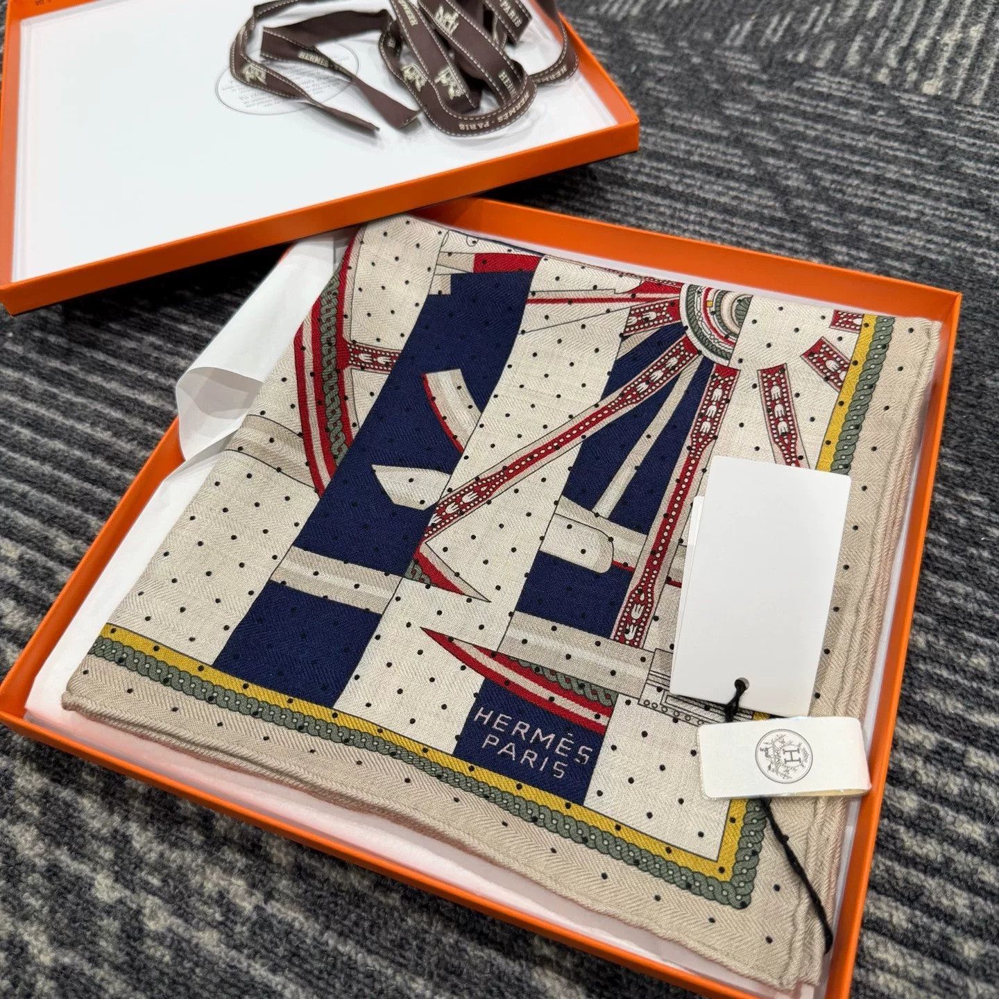Hermes Hermes Carriage Stripe 45cm Scarf Size ONE SIZE - 5 Thumbnail