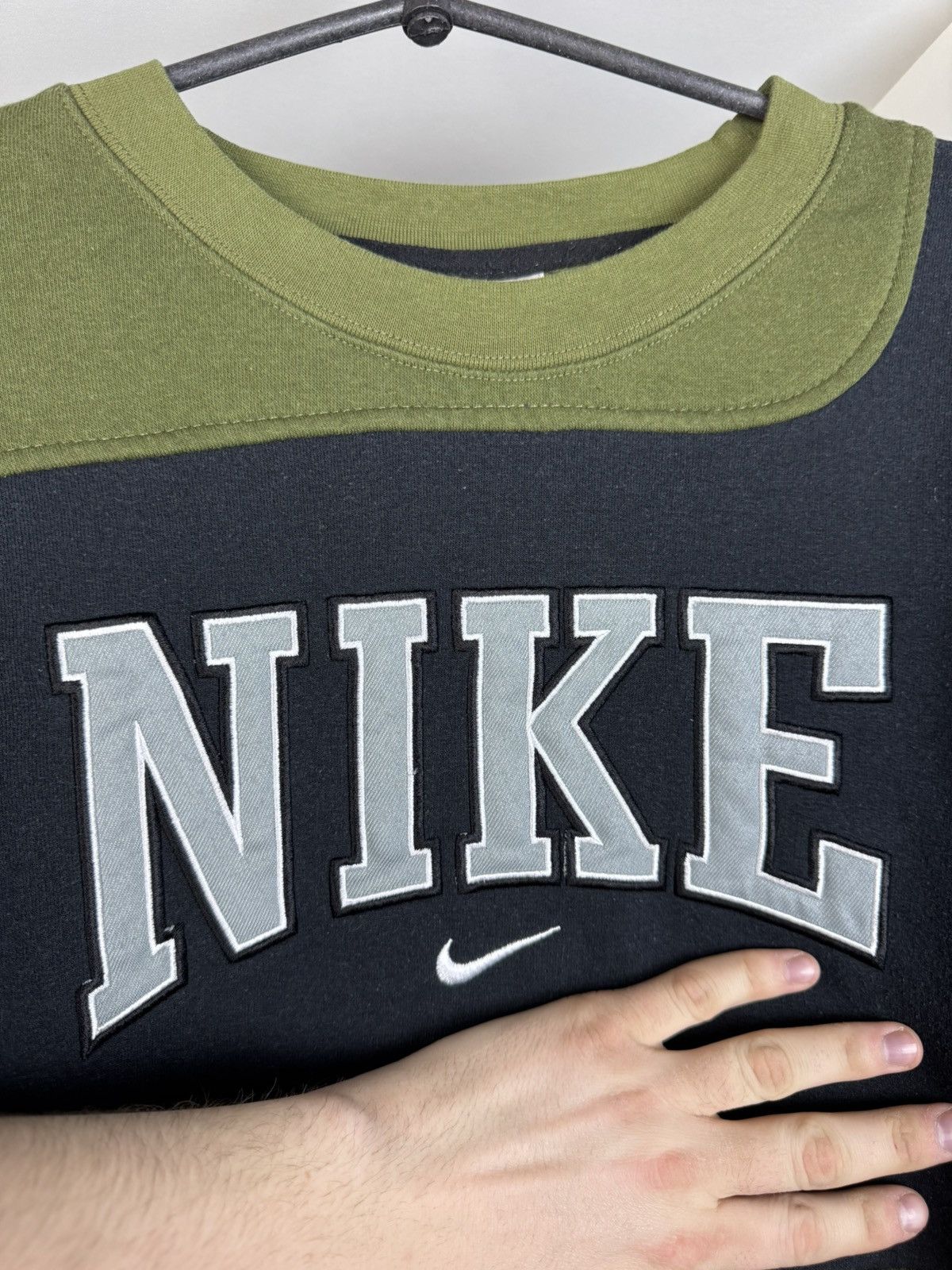 Nike Vintage Nike Reworked Two Tone Sweatshirt White Tag USA Size US L / EU 52-54 / 3 - 9 Thumbnail