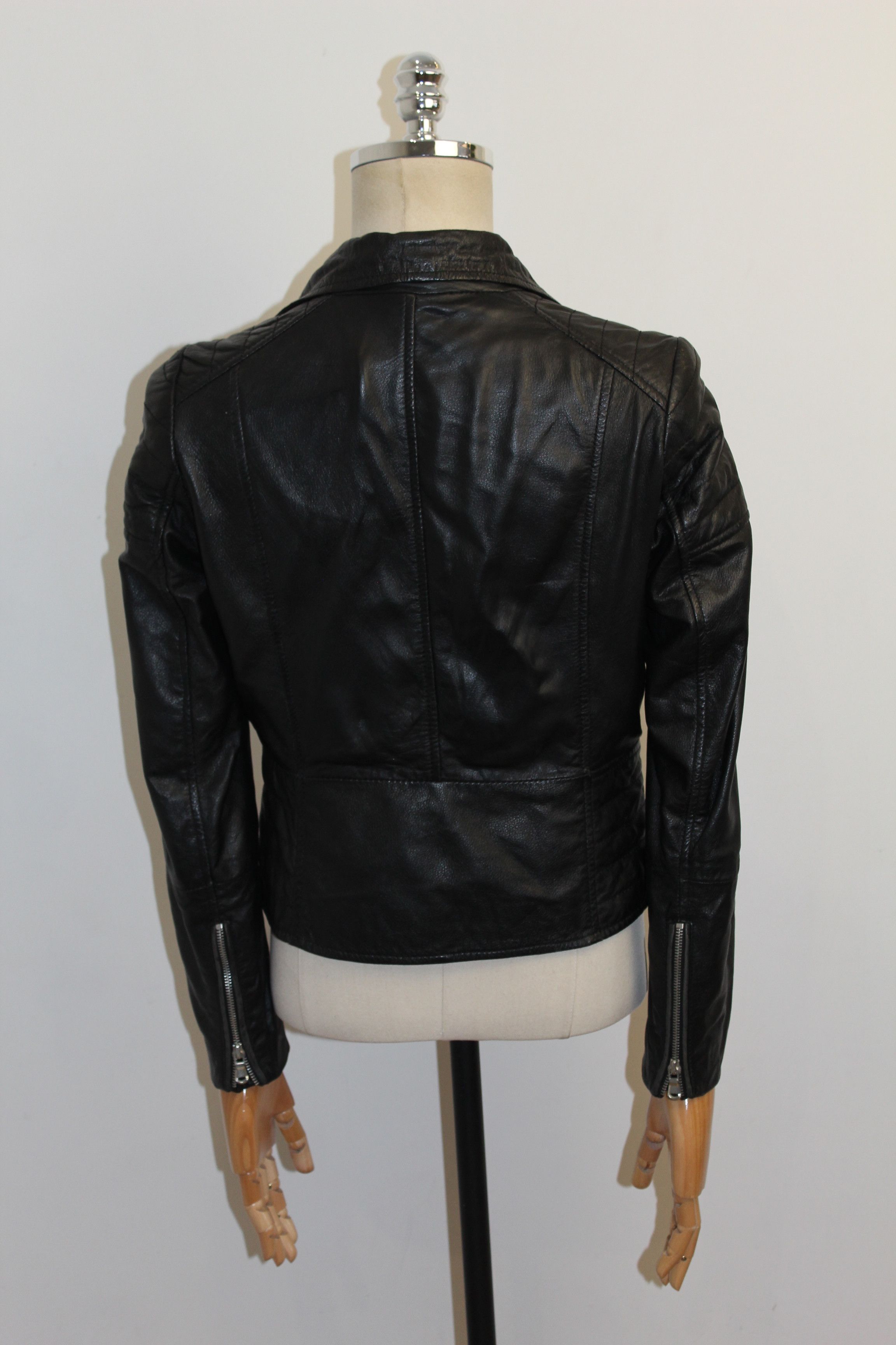 Barneys New York BARNEYS ORIGINAL Black Leather Biker Jacket Size L / US 10 / IT 46 - 5 Thumbnail