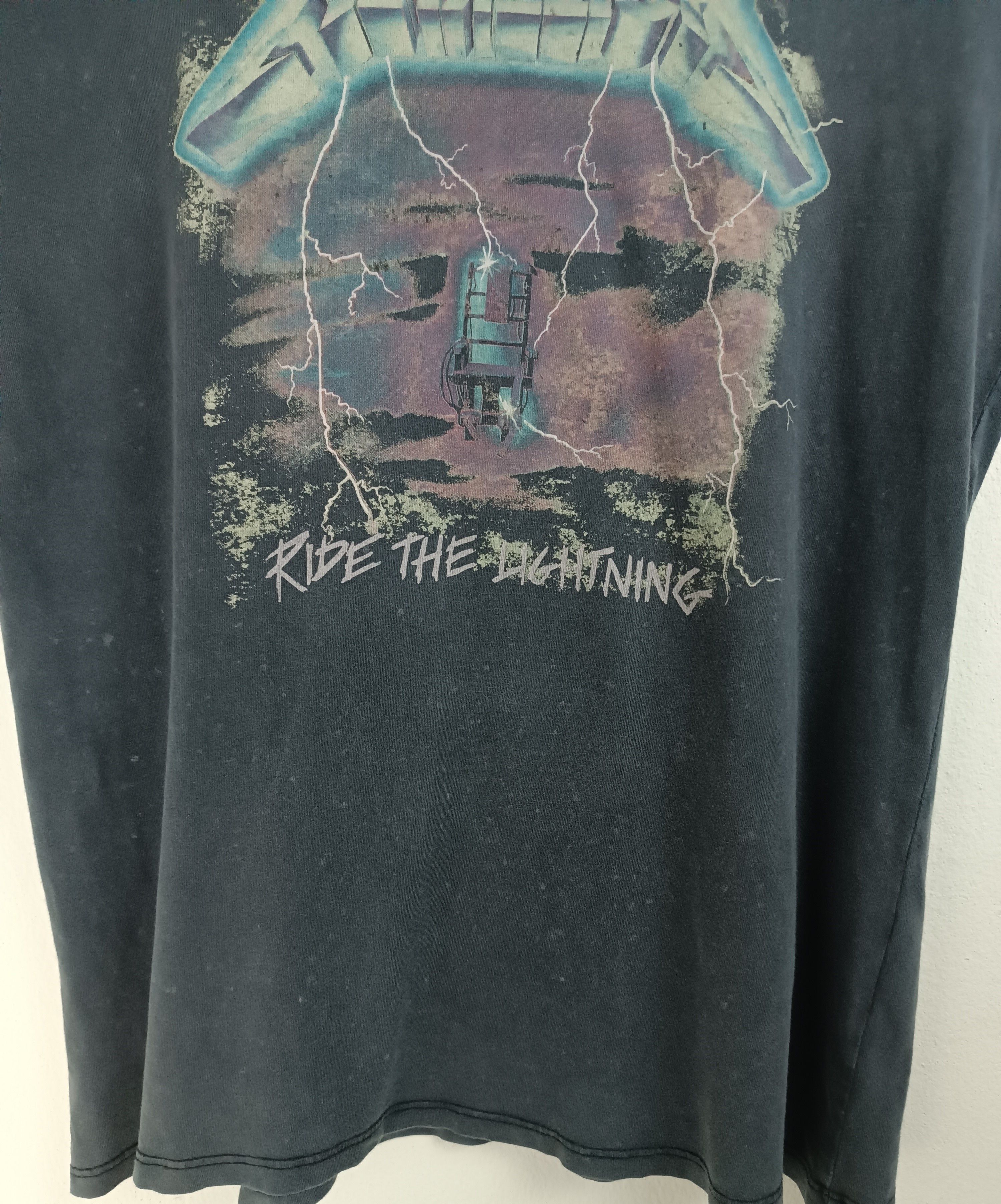 Vintage VINTAGE FADED METALLICA RIDE THE LIGHTNING TEE Size US M / EU 48-50 / 2 - 9 Thumbnail