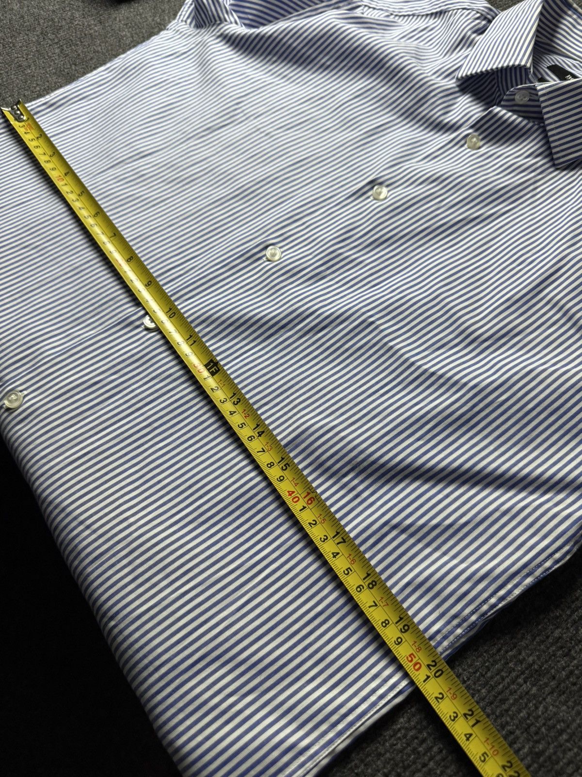 Hugo Boss Luxury 00s Hugo Boss Striped Shirt Blue Slim Fit 42 16.5 L Size US L / EU 52-54 / 3 - 10 Thumbnail