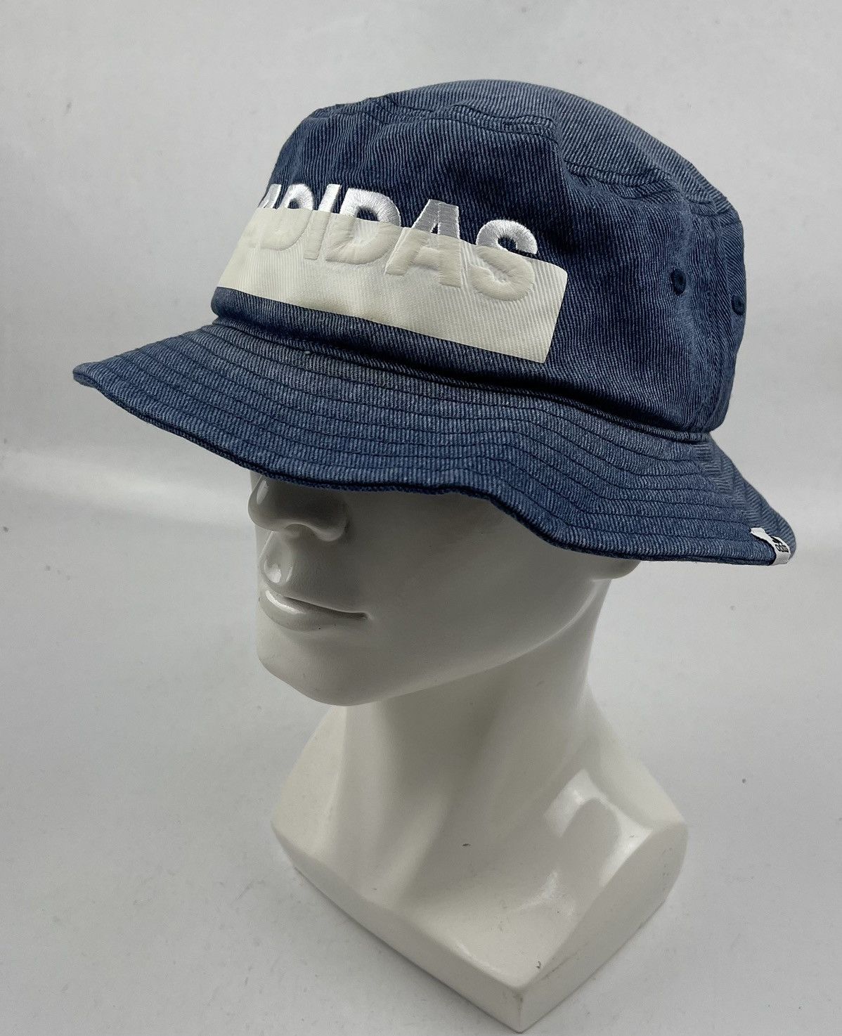 Adidas × Stone Rose Adidas X Manchester United X Stone Roses