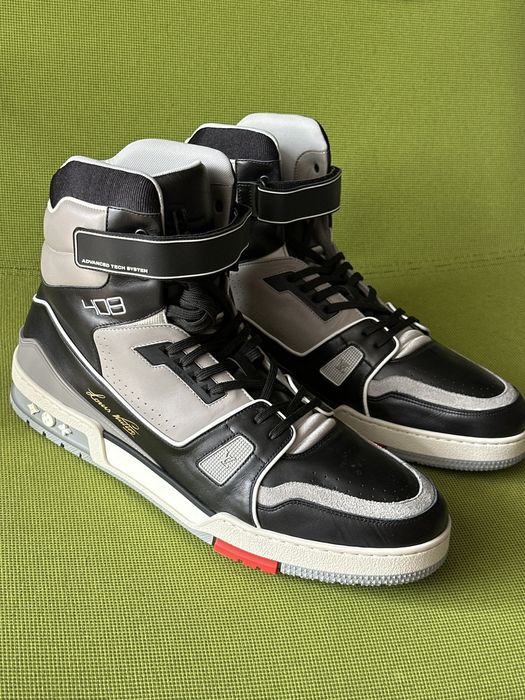 Louis Vuitton - LV Trainer Sneakers Boot 408 High Sneakers - Size