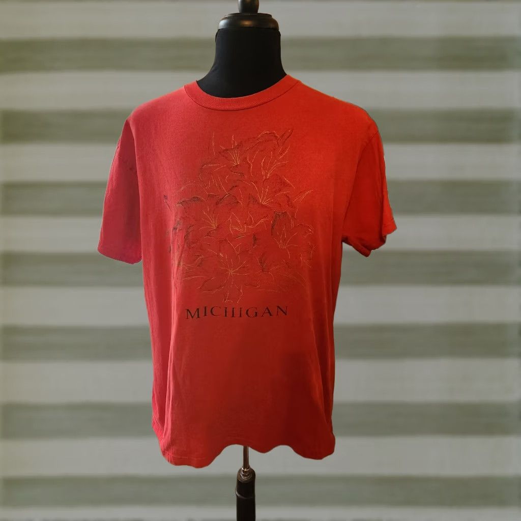 Delta VINTAGE Michigan Floral Graphic Souvenir Red T Shirt Size Large Size US L / EU 52-54 / 3 - 1 Thumbnail