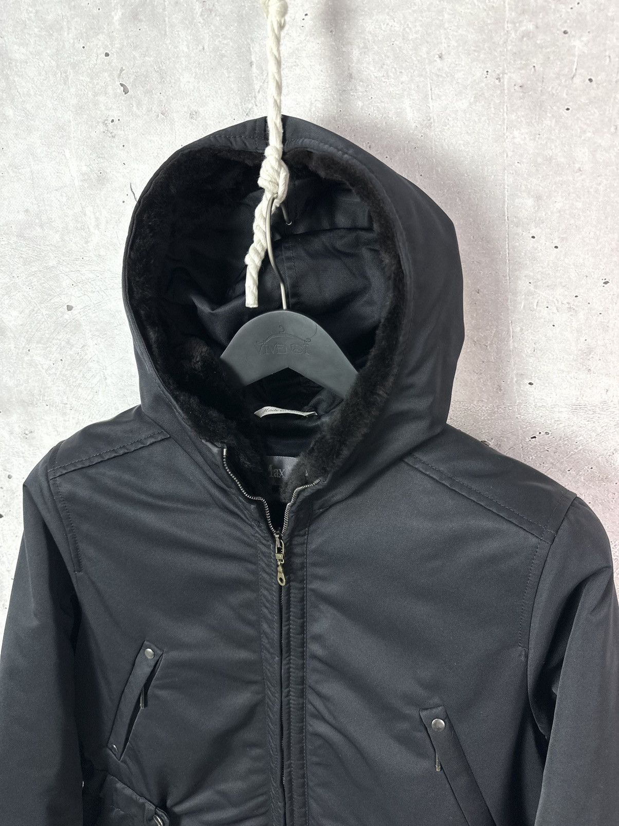 Max Mara Max Mara Multipocket Insulated Hooded With Fur Womens Jacket Size M / US 6-8 / IT 42-44 - 11 Thumbnail