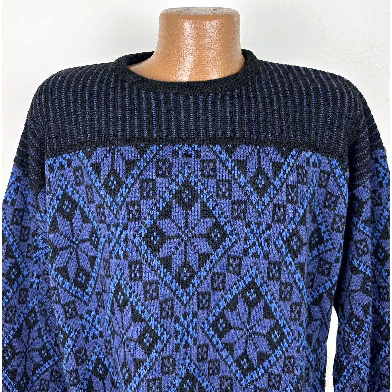 Vintage VINTAGE 80s Fairisle Ski Sweater L Blue Black Knit Retro Mens Size US L / EU 52-54 / 3 - 2 Thumbnail