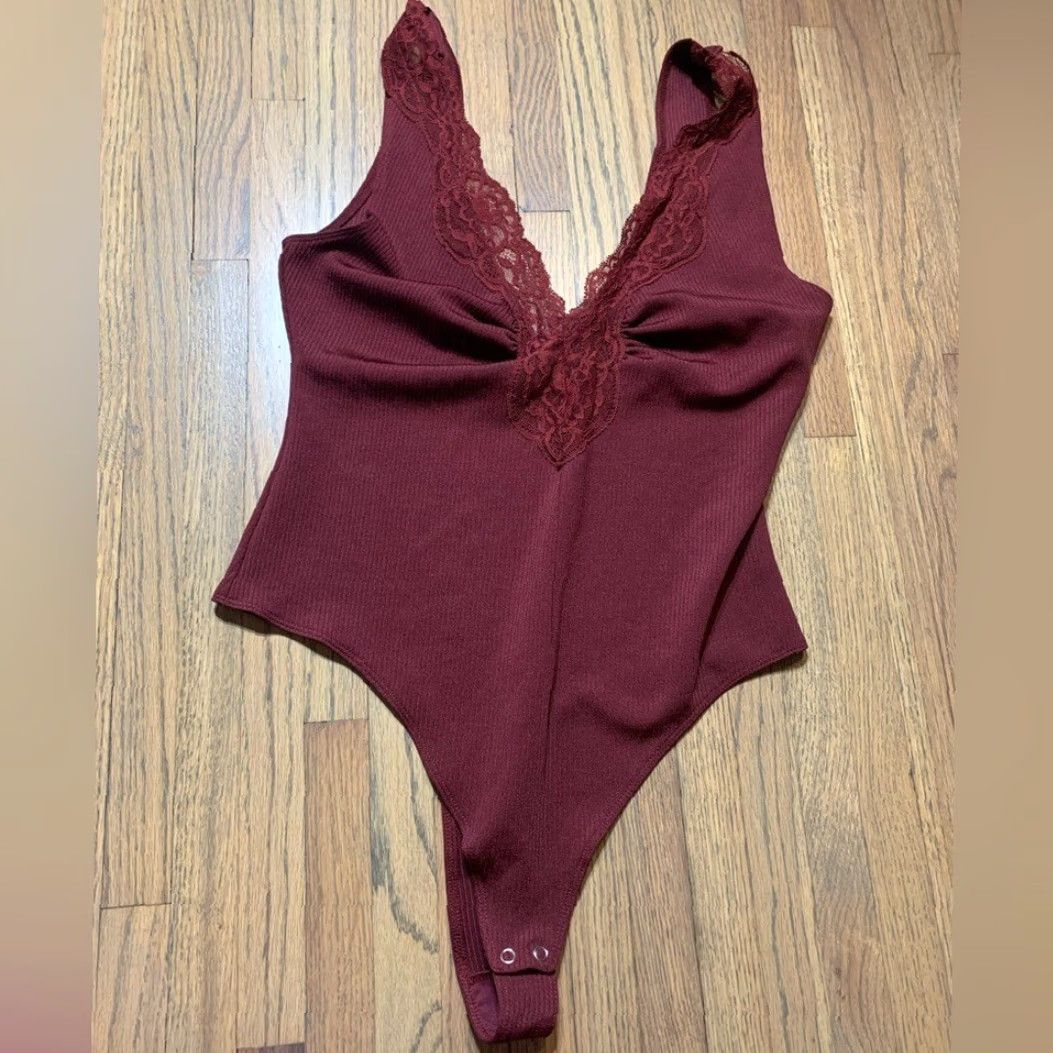 Free People Free People Bodysuit One Piece M Red Women Regular Medium Bodysuit Size M / US 6-8 / IT 42-44 - 2 Thumbnail