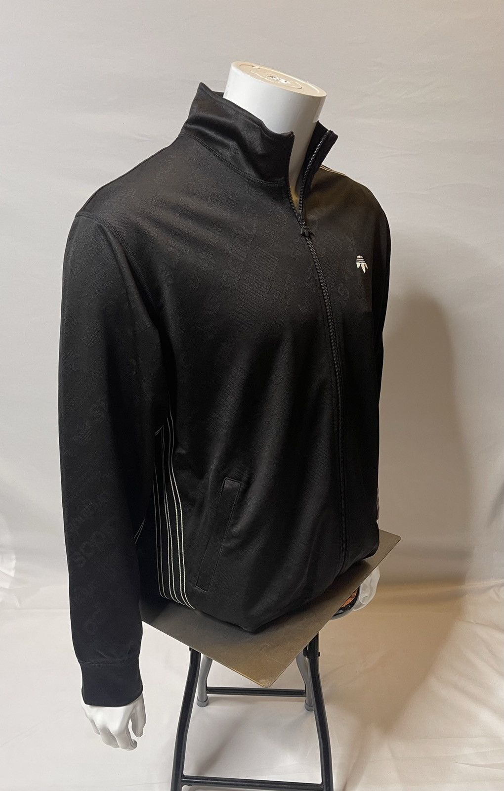 Adidas × Alexander Wang adidas Jacquard Track Jacket Alexander Wang undefeated nike Size US M / EU 48-50 / 2 - 8 Thumbnail