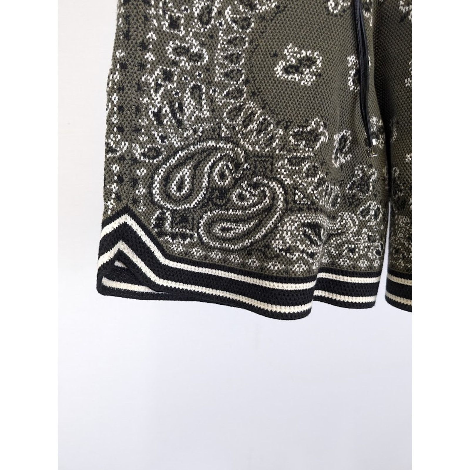 Amiri o1rshd1 Bandana Shorts in Green Size US 32 / EU 48 - 6 Thumbnail