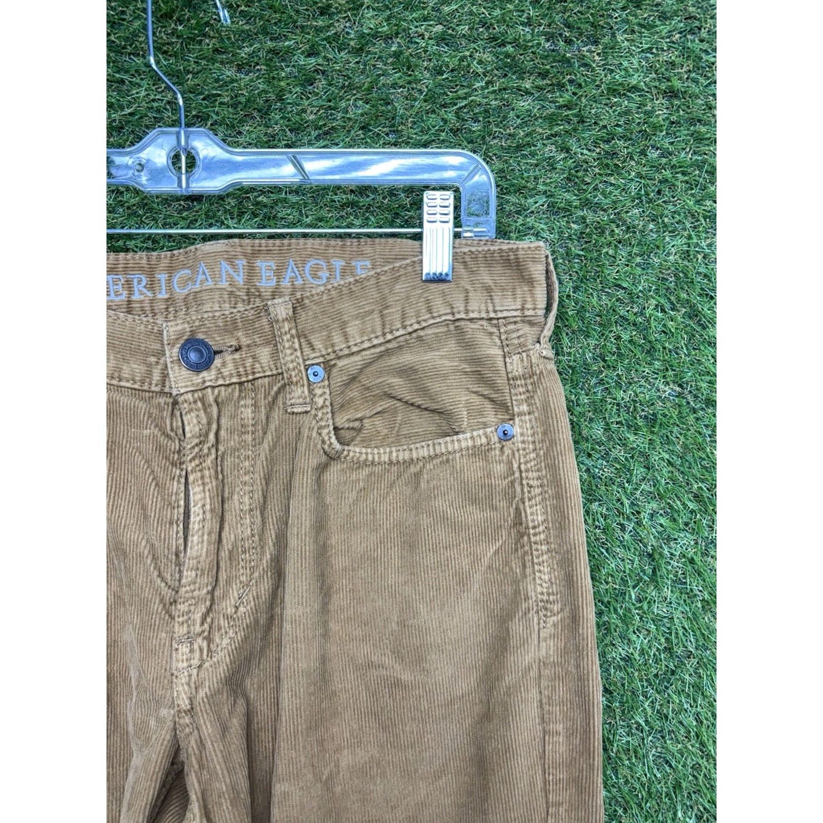 Vintage VINTAGE American Eagle Pants Mens 30x30 Khaki Corduroy Straight Leg Casual Brown Cotton Flat Front Regular Inseam 30 Size US 30 / EU 46 - 3 Thumbnail