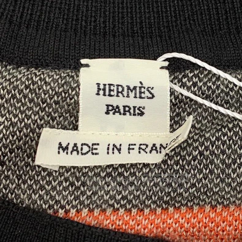 Hermes Hermes Color-block geometric pattern print silk round-neck Size XXS / US 00 / IT 34 - 5 Thumbnail