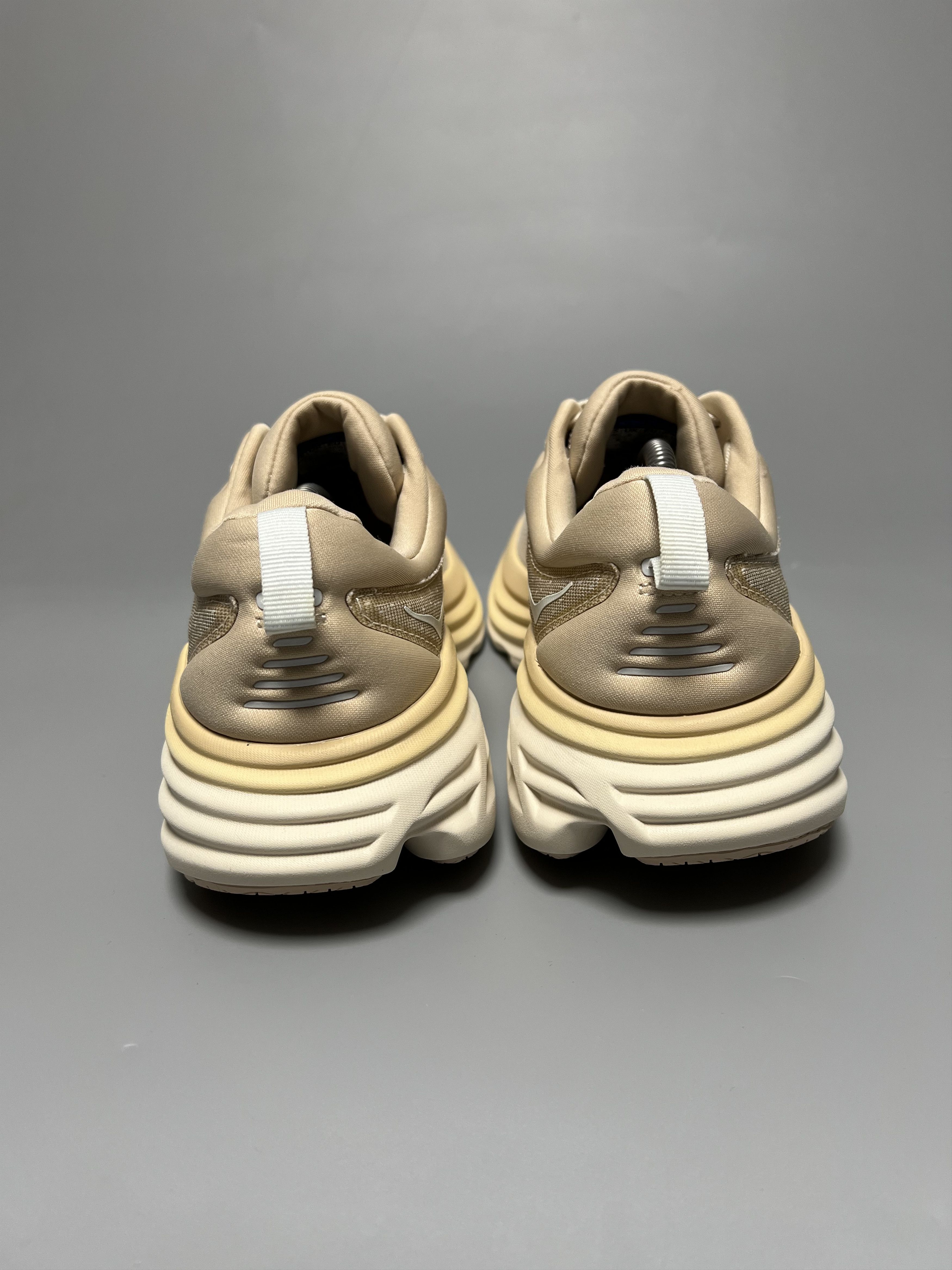 Hoka 10.5B Hoka One One Bondi 8 Running Shoes Walking Training Size US 10.5 / IT 40.5 - 3 Thumbnail