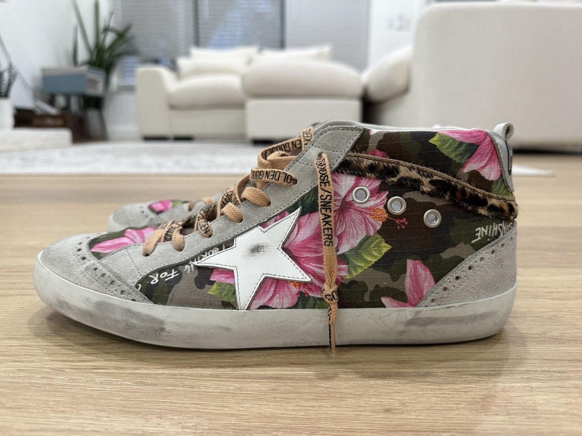 Golden Goose Golden Goose Mid Star Camouflage with Hawaiian Floral Design Size US 10 / EU 43 - 1 Thumbnail