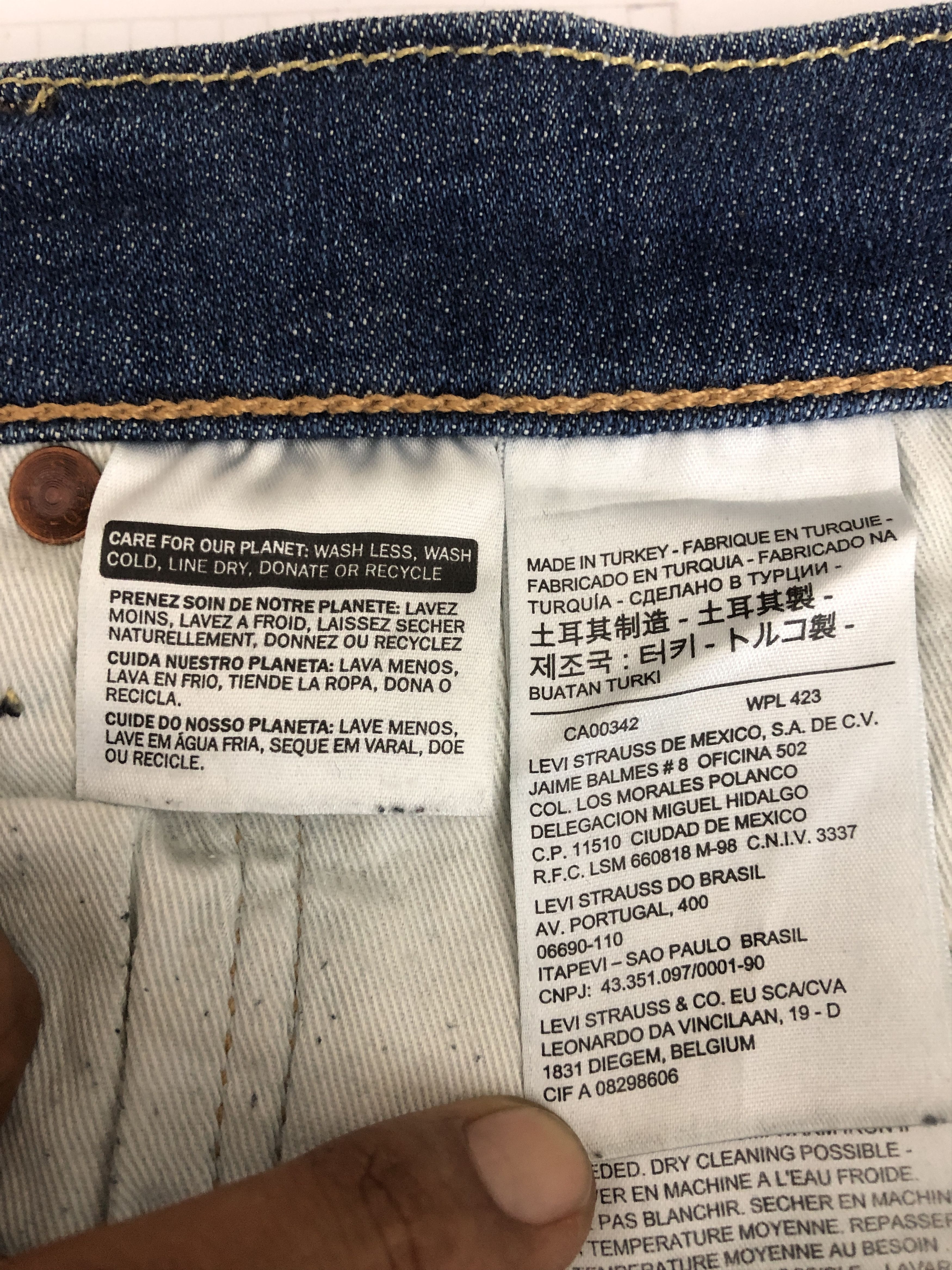 Levi's Vintage Y2K Levis 519 Skinny Jeans Levi's Faded Washed Denim Size US 30 / EU 46 - 8 Thumbnail