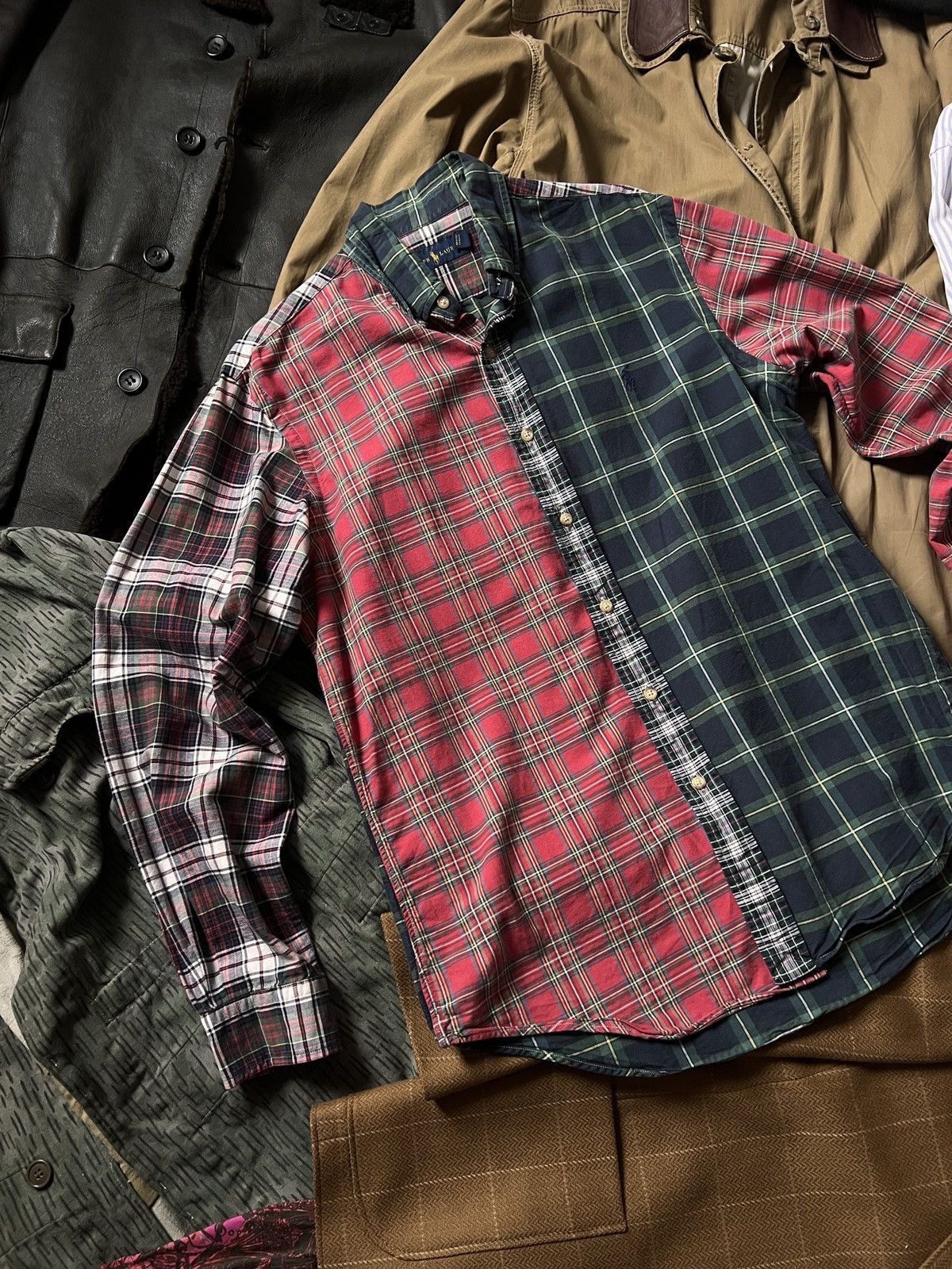 Ralph Lauren Vintage Ralph Lauren Patchwork Cotton Flannel ButtonUp Shirt Size US M / EU 48-50 / 2 - 7 Thumbnail