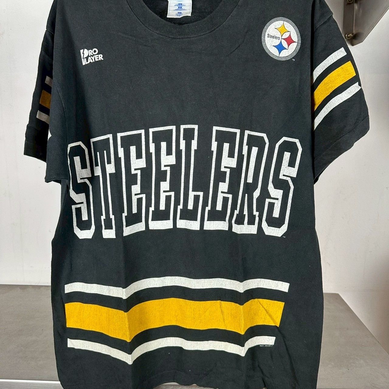 Vintage Vintage 90s Greg Lloyd Pittsburgh Steelers NFL AOP T-shirt Size US L / EU 52-54 / 3 - 2 Thumbnail