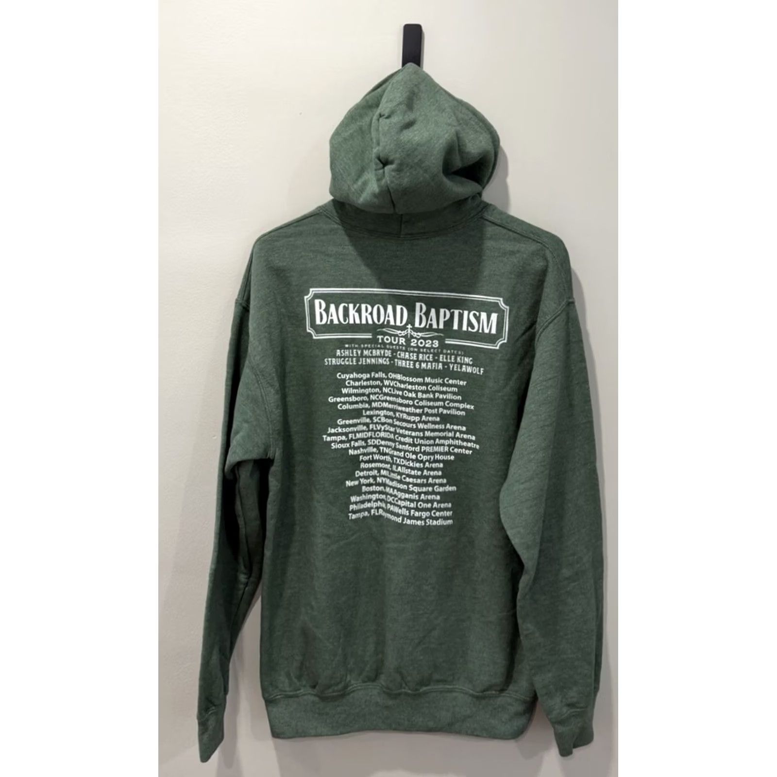 Gildan Jelly Roll Hoodie Backroad Baptism 2023 Size Medium Unisex Adults Green Pullover Zip Hoodie Music Tour Concert Band Shirt Size US M / EU 48-50 / 2 - 2 Thumbnail