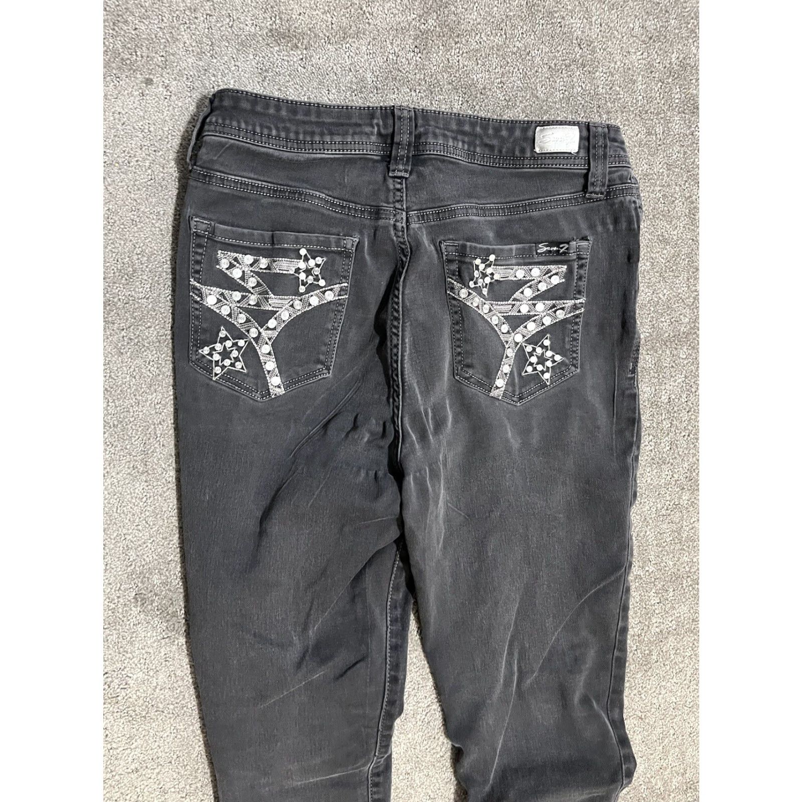 Vintage Women’s 10 Seven7 Mid Rise Skinny Jeans Tapered Ankle Black Distressed Size 32" / US 10 / IT 46 - 2 Thumbnail