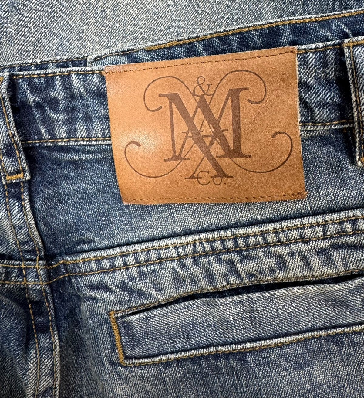 MAX&Co. Max & Co Wide Leg Jeans size 27 Max Mara Line Size 27" / US 4 / IT 40 - 13 Thumbnail