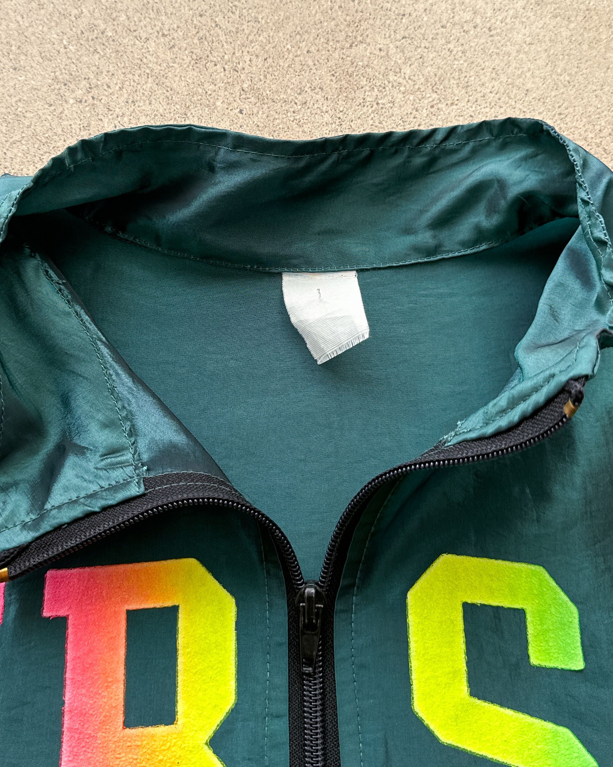 Vintage Vintage 1980s Myrtle Beach South Carolina Windbreaker Green Size US L / EU 52-54 / 3 - 3 Thumbnail