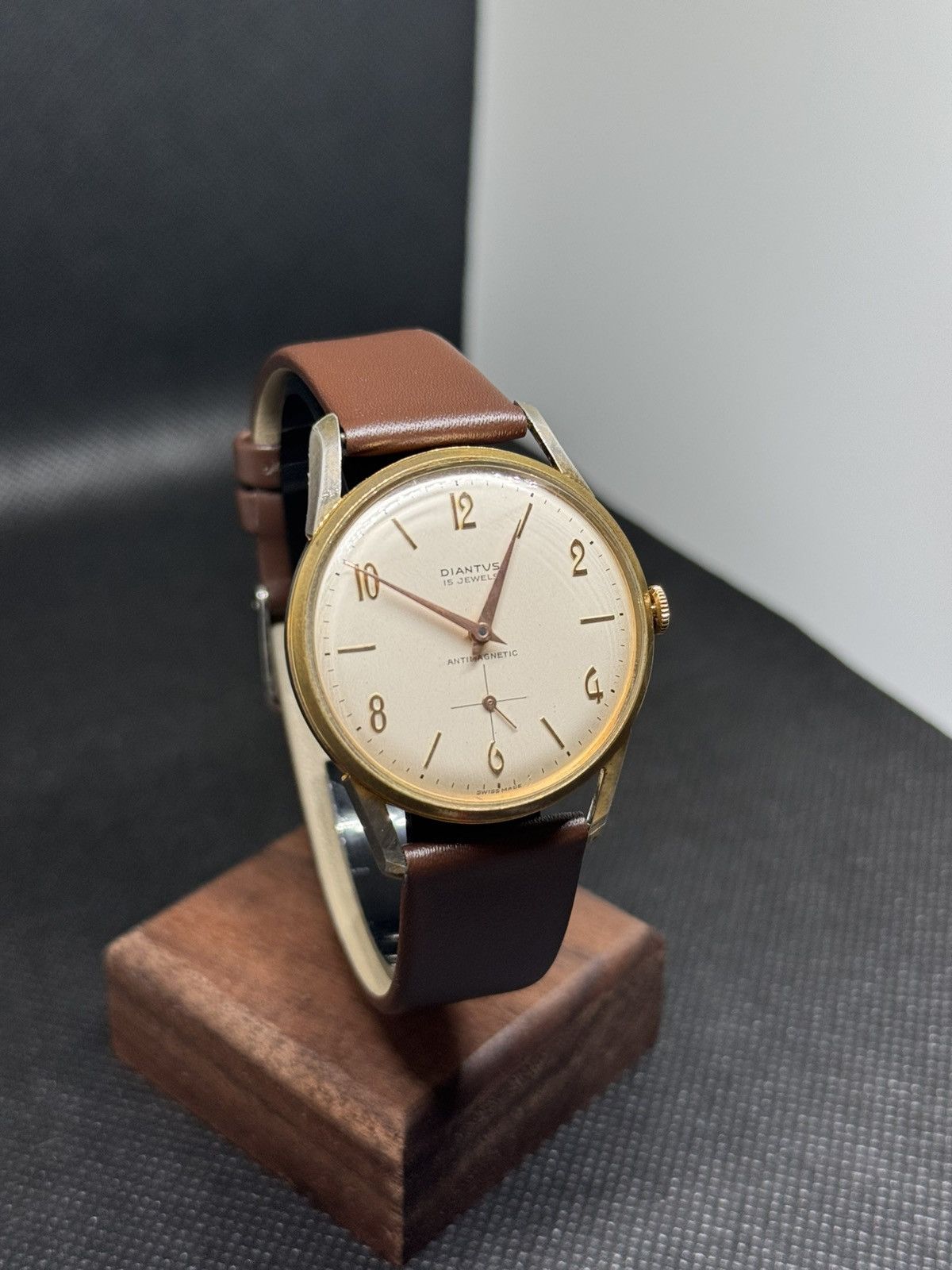 Vintage Men's Vintage Diantus 15 Jewels watch cal EB 1197 c1950s Size ONE SIZE - 1 Thumbnail