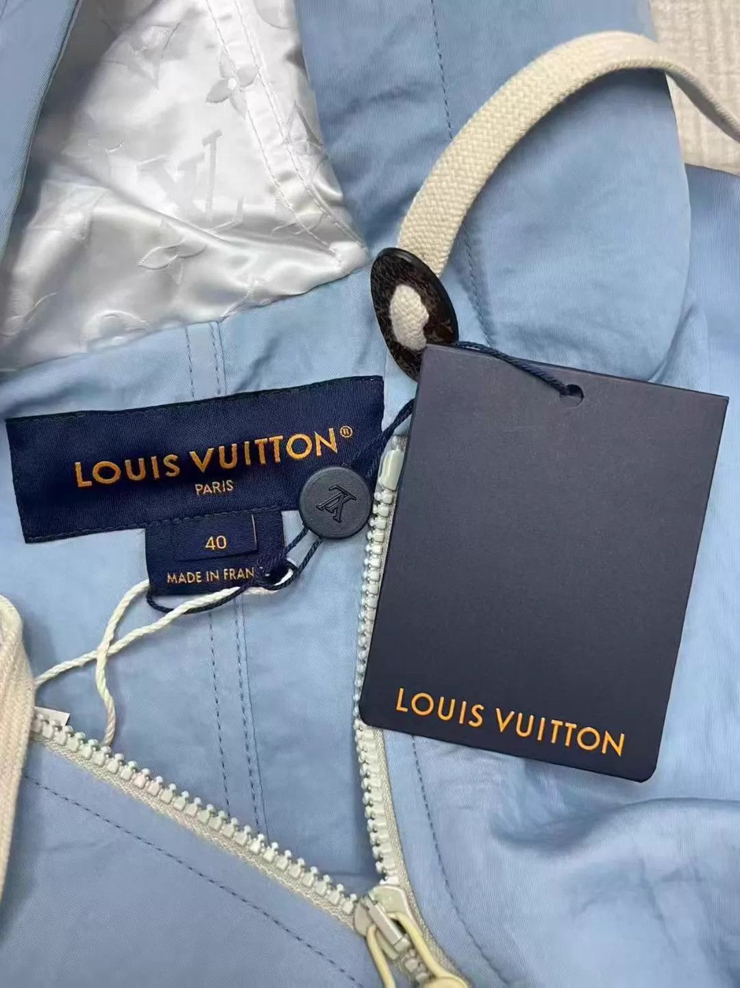 Louis Vuitton Louis Vuitton 24ss Ice Blue Waist-Cinched Parka Size M / US 6-8 / IT 42-44 - 3 Thumbnail