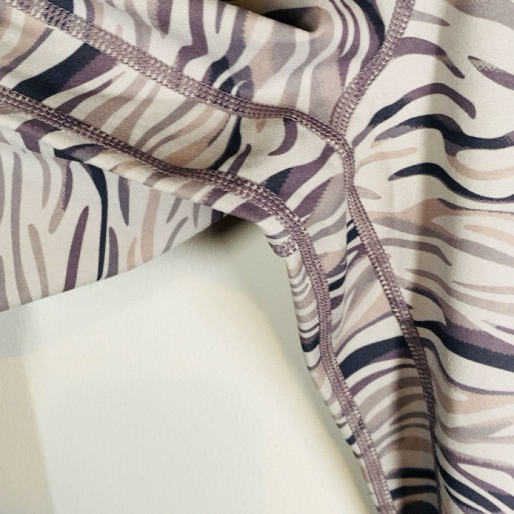 Other Sunzel Athletic Leggings in Shades of Gray and Purple sz 6 Size 28" / US 6 / IT 42 - 4 Thumbnail