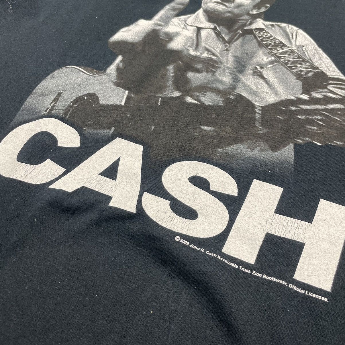 Vintage Gildan Jonny Cash 2009 T Shirt Size US XL / EU 56 / 4 - 5 Thumbnail