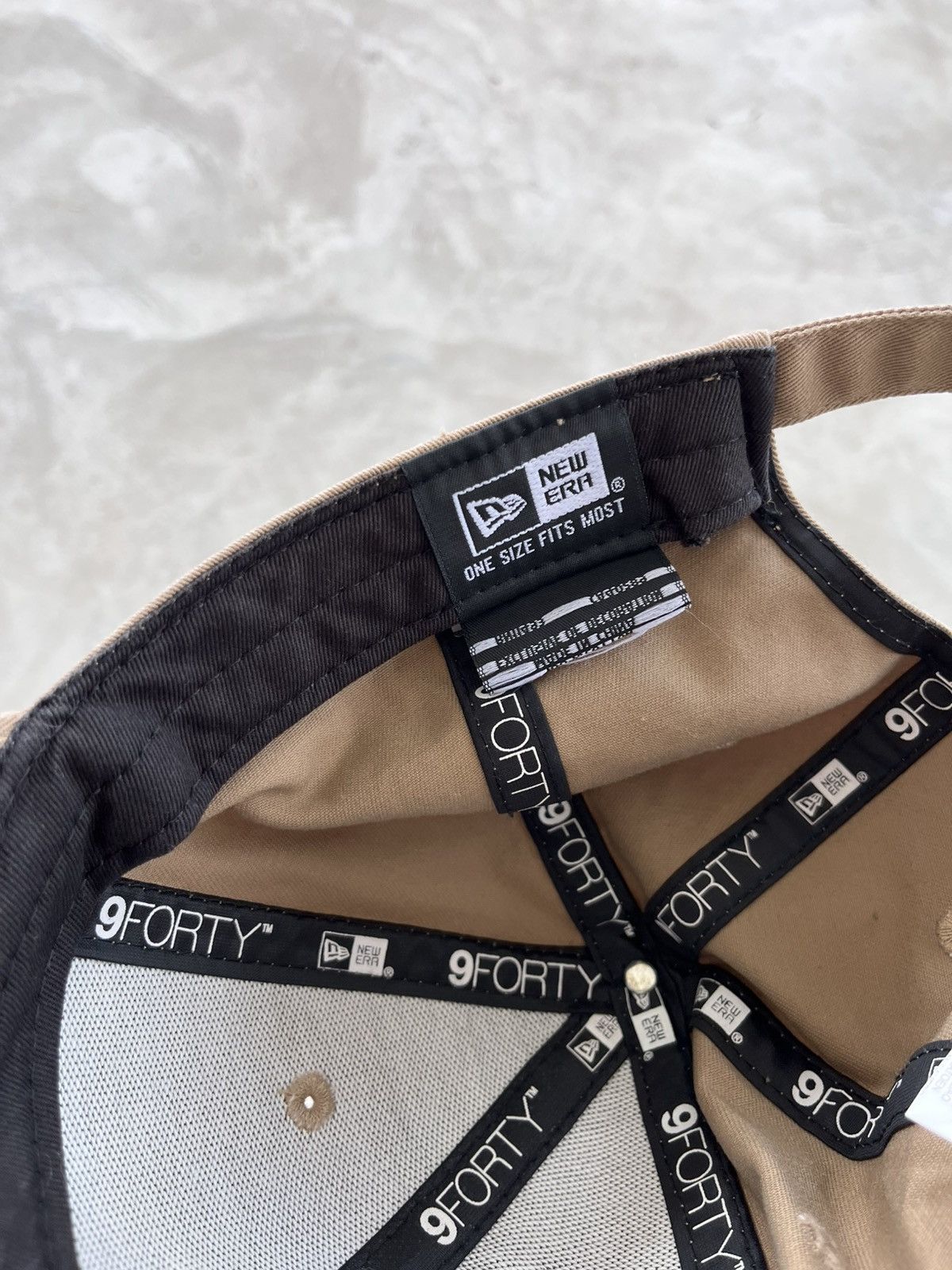 New Era Vintage New Era Beige Cap Embroidered Logo Y2K Avantgarde Size ONE SIZE - 9 Thumbnail