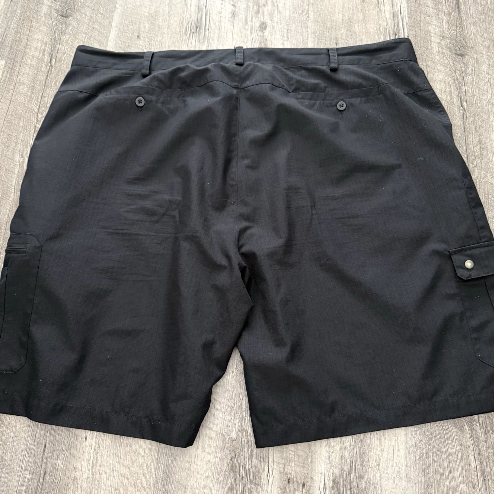 Under Armour Under Armour UA Ripstop Cargo Shorts Mens 48 Black Golf Lightweight Sideline Size US 32 / EU 48 - 5 Thumbnail
