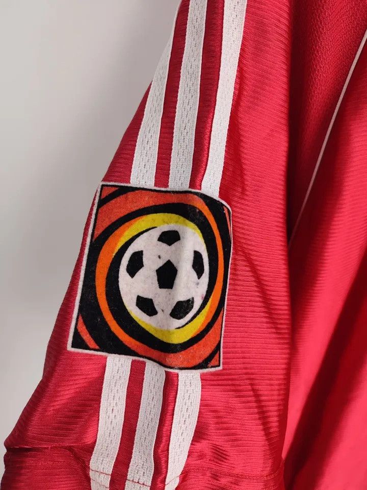 Vintage Vintage SpVgg Unterhach 1998/00 HOME #Grassow Matchworn Size US XXL / EU 58 / 5 - 10 Thumbnail