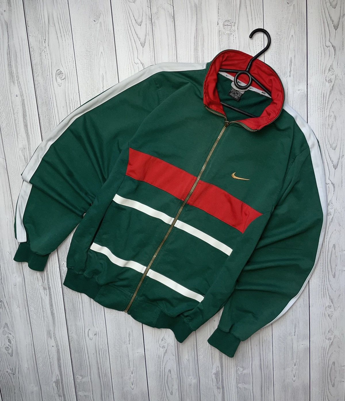 Vintage Vintage Nike track jacket green size XL rare logo Size US XL / EU 56 / 4 - 1 Thumbnail
