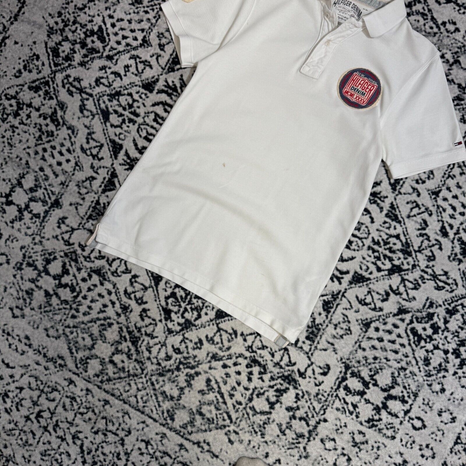 Tommy Hilfiger × Vintage Vintage Tommy Hilfiger White Cotton Polo Shirt Size S 90s Size US S / EU 44-46 / 1 - 2 Thumbnail