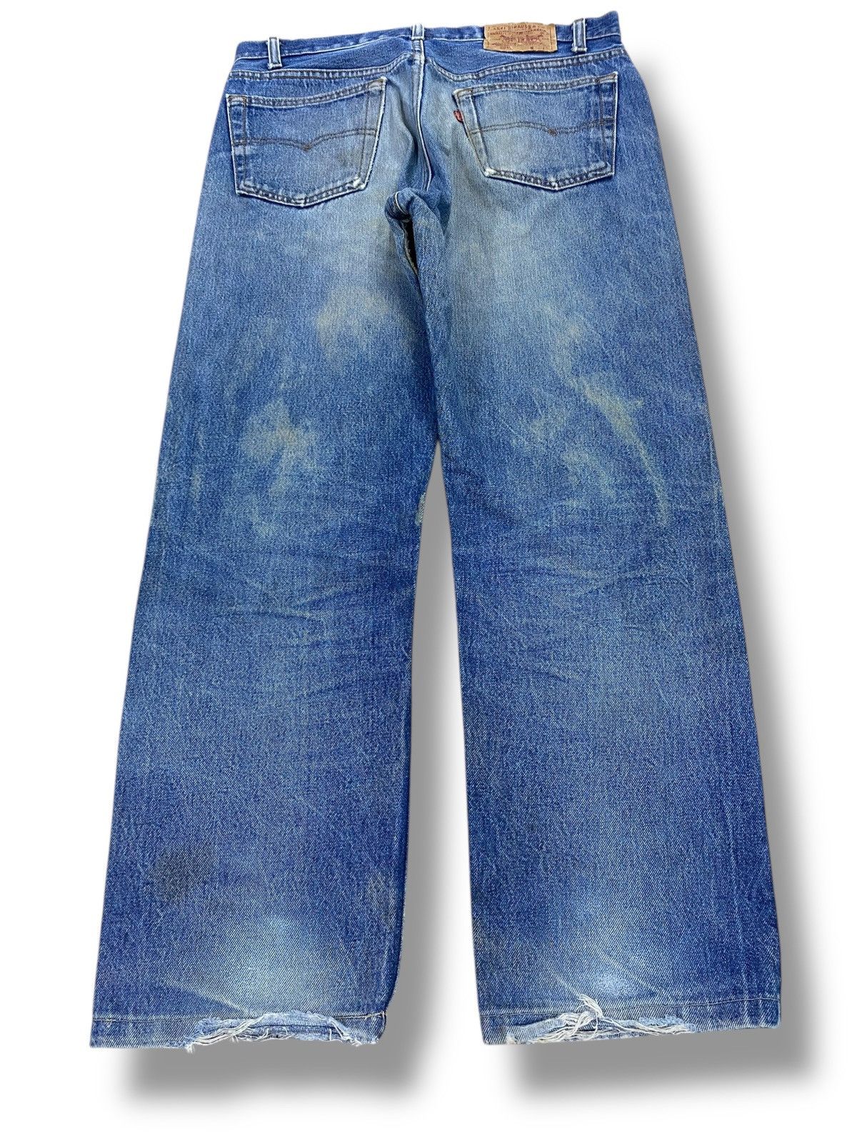 Levi's Vintage Levi’s Rusty Faded Wash Style Ripped Jeans Size US 32 / EU 48 - 3 Thumbnail
