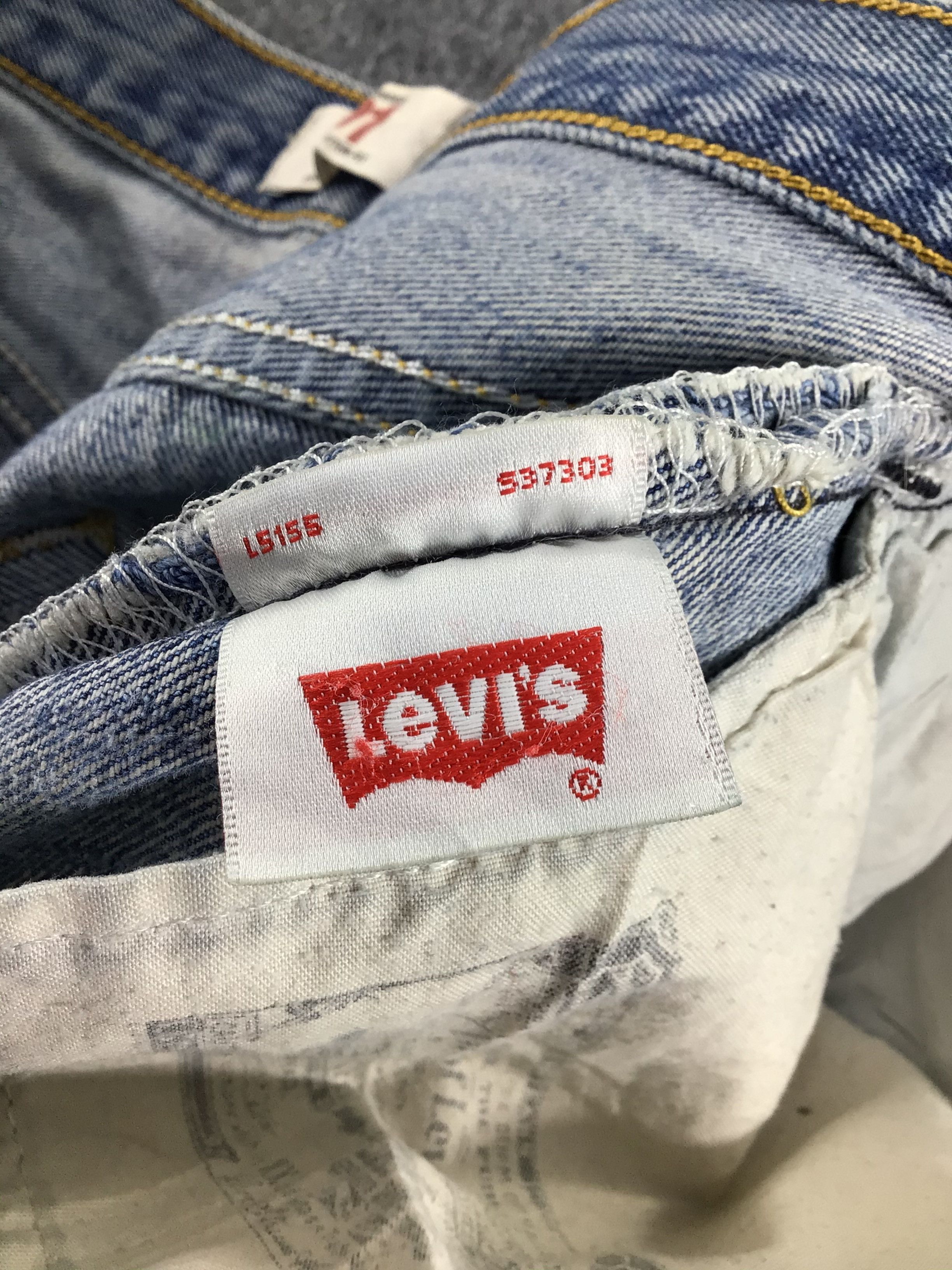 Levi's Levis 501 Jeans-J352 Size US 35 - 13 Thumbnail
