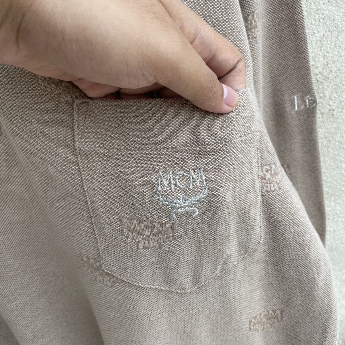 MCM × Vintage Vintage MCM Mongram Polos Longsleeve 🍒 Size US M / EU 48-50 / 2 - 3 Thumbnail