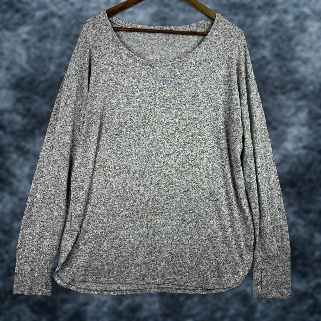 Athleta Athleta Shirt XL Gray Oversized Long Sleeve Knit Fleece Crew Neck Women T-Shirt Tunic Classic Outdoor Preppy Size XL / US 12-14 / IT 48-50 - 1 Thumbnail