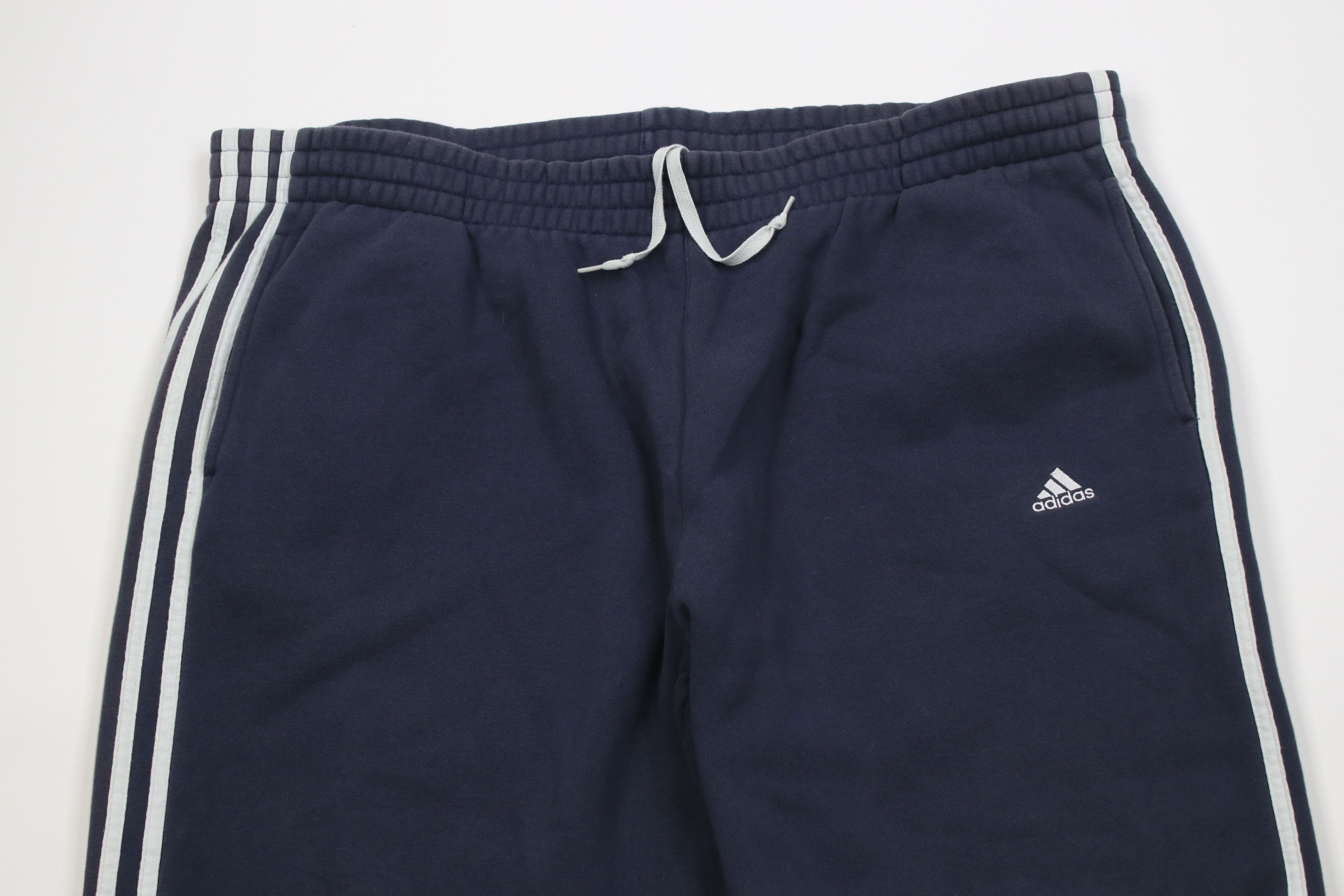 Adidas Vintage Y2K Adidas Heavyweight Wide Leg Sweatpants Blue Size US 40 / EU 56 - 2 Thumbnail