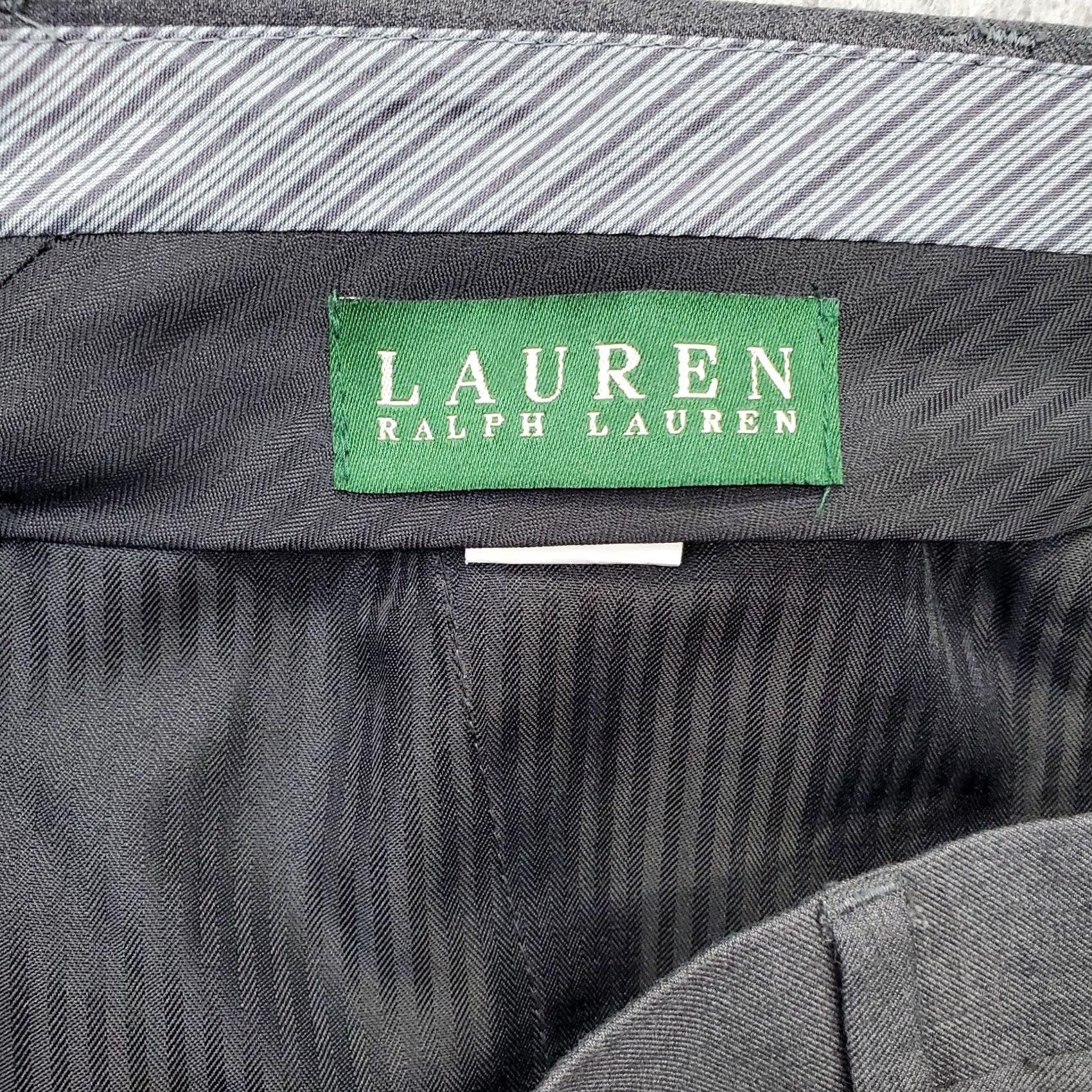 Ralph Lauren Lauren Ralph Lauren Dress Pants Mens 36/30 Gray Stretch High Waist Slash Pockets Dress Pants Mens Size 36 Gray Regular Wide Readability Size US 36 / EU 52 - 6 Thumbnail