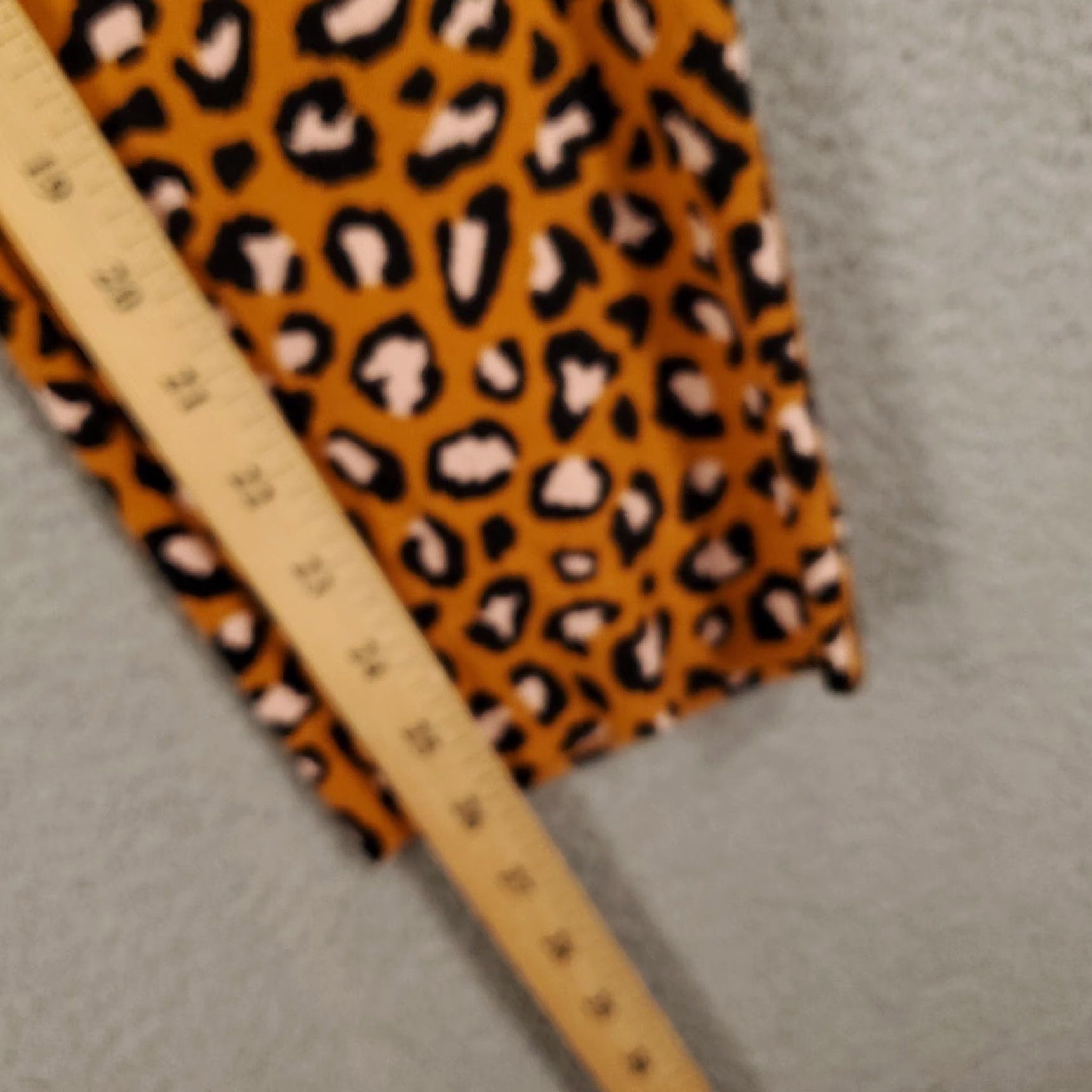 Old Navy Old Navy Leopard Pants Womens 14 Pixie Animal Print Stretch Ankle Cheetah Pants Regular Women 90s City Size 36" / US 14 / IT 50 - 6 Thumbnail