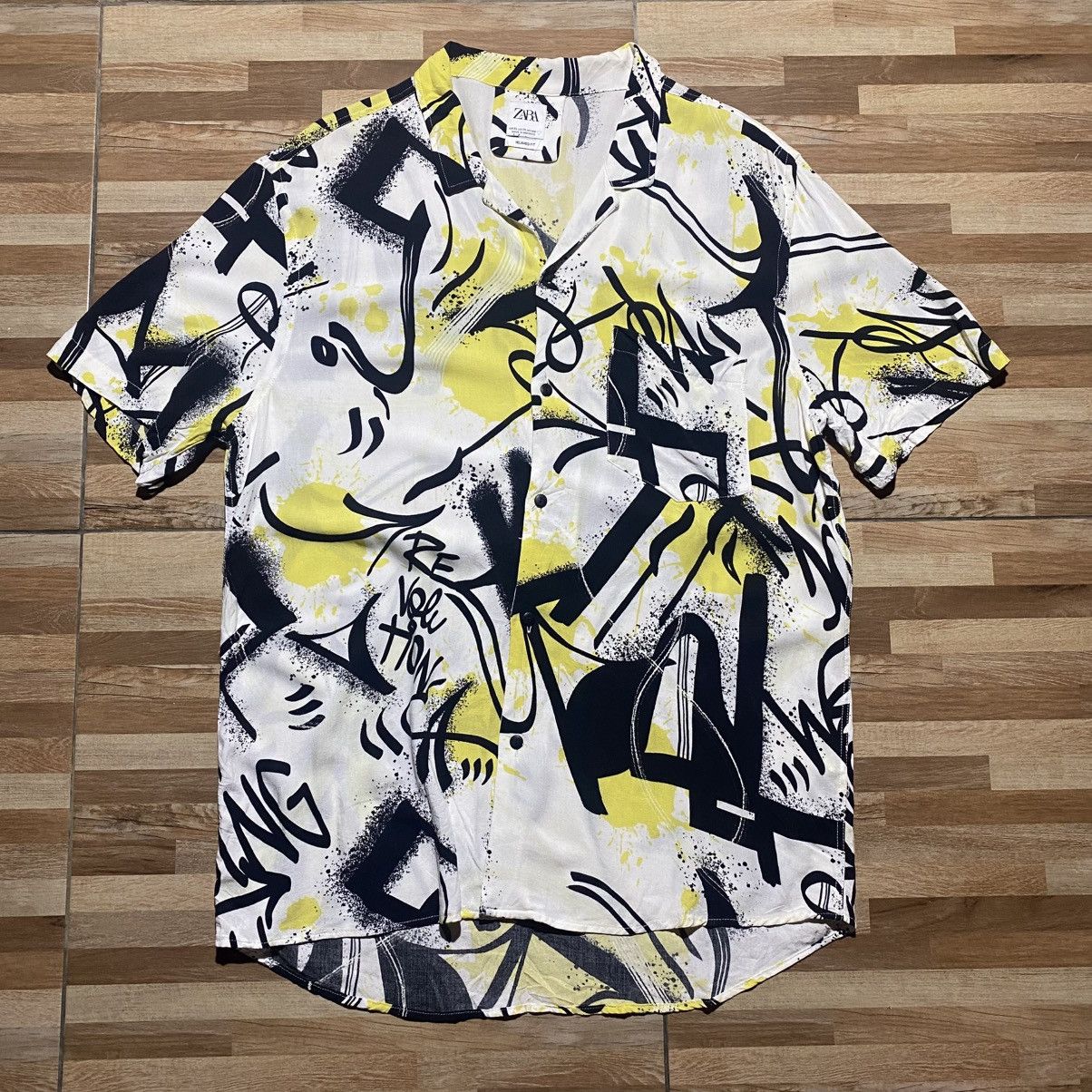 Zara Zara Graffiti All Over Print Shirt Size US XL / EU 56 / 4 - 1 Thumbnail
