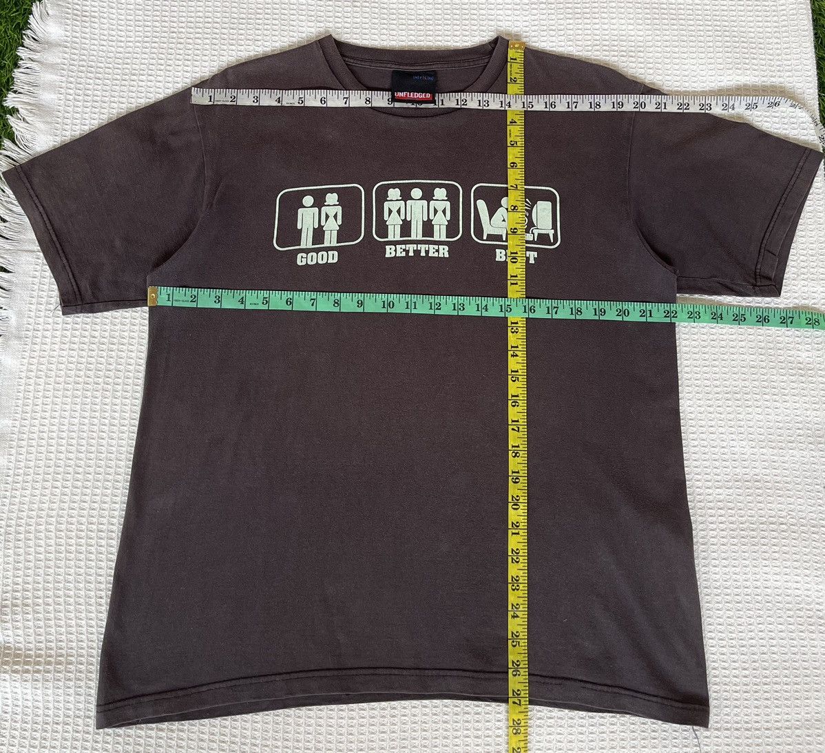 Vintage Vintage’90s🔥UNFLEDGED🔥Good Better Best Humor faded Tshirt Size US L / EU 52-54 / 3 - 12 Thumbnail