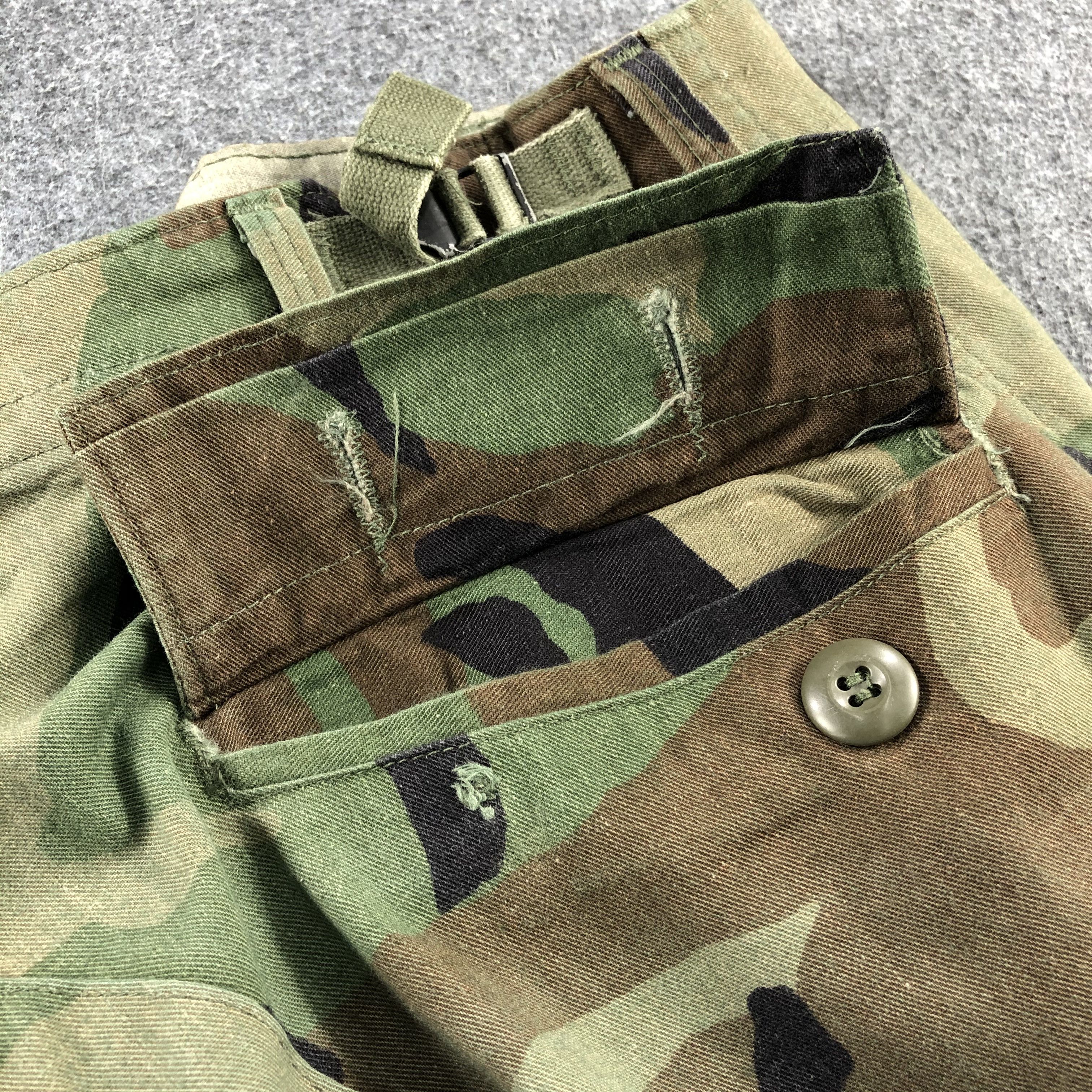 Vintage Military Cargo Pants Multi Pocket Tactical Bondage Trousers Size US 30 / EU 46 - 10 Thumbnail