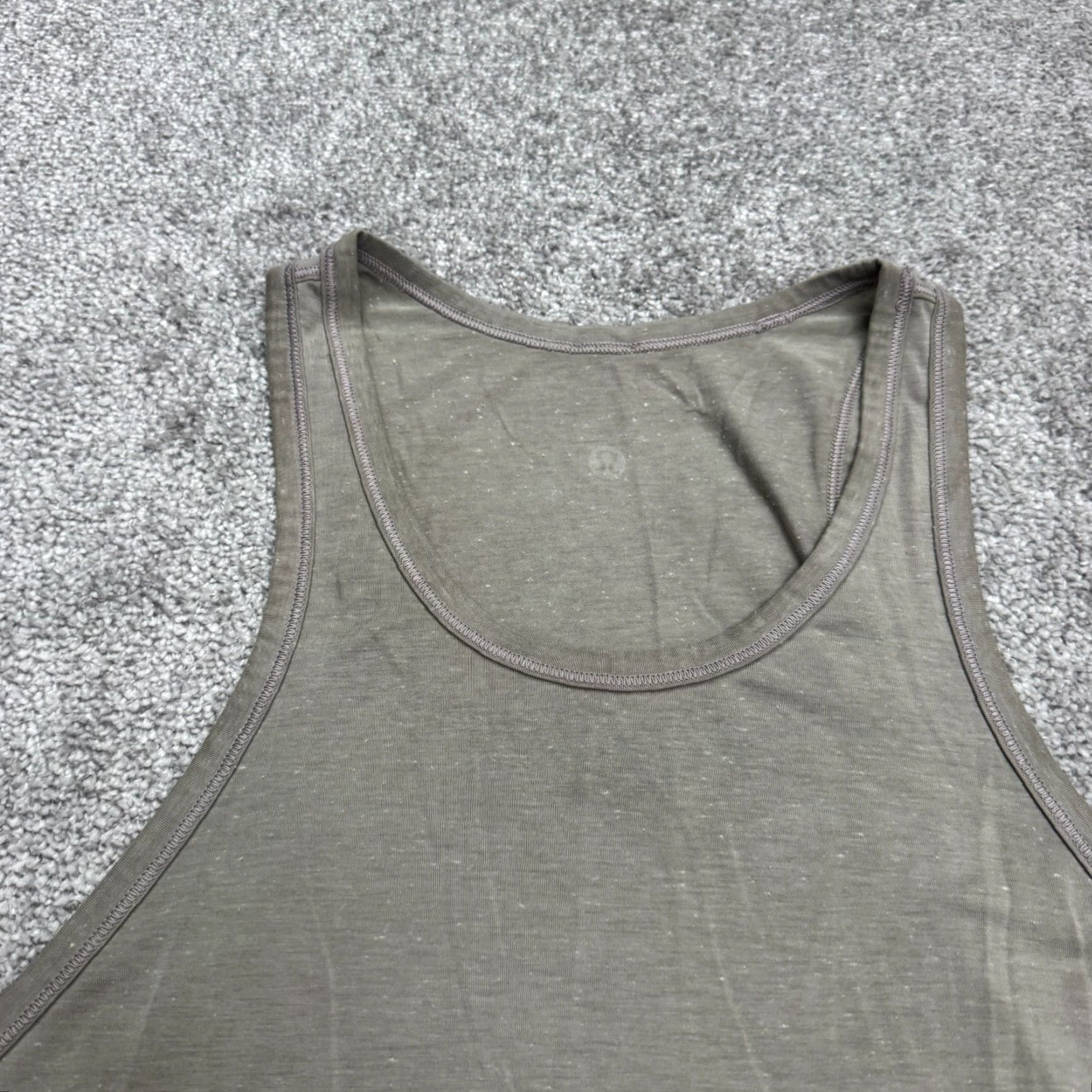Lululemon VINTAGE Lululemon Tank Top Womens Size 6 Green Athletic Sleeveless Racerback Yoga Workout Size M / US 6-8 / IT 42-44 - 3 Thumbnail