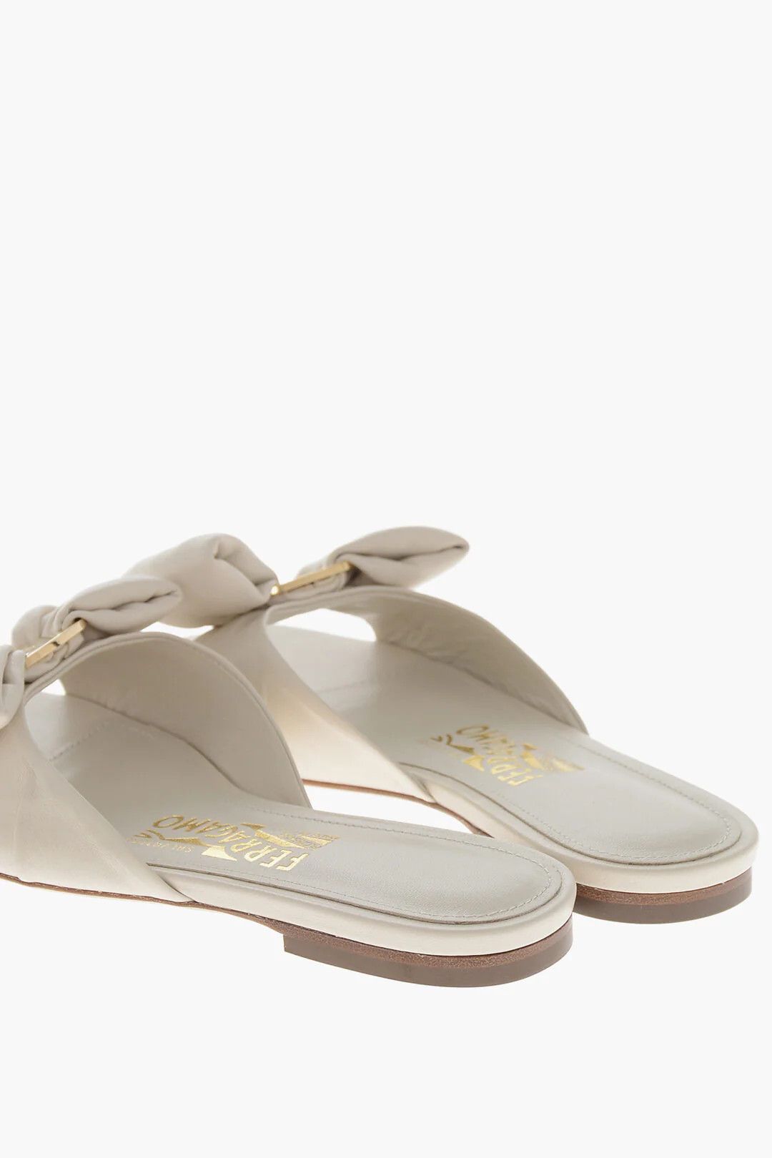 Salvatore Ferragamo og1mm0426 Leather Slide Sandals in White Size US 5 / IT 35 - 2 Thumbnail
