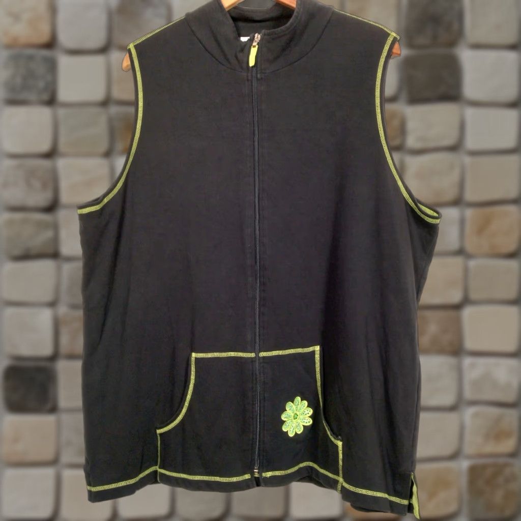 Quacker Factory VINTAGE The Quacker Factory Zip Vest Womens Plus 1X Black Daisy Rhinestones Knit Cotton Blends Shirt Style Size XL / US 12-14 / IT 48-50 - 1 Thumbnail