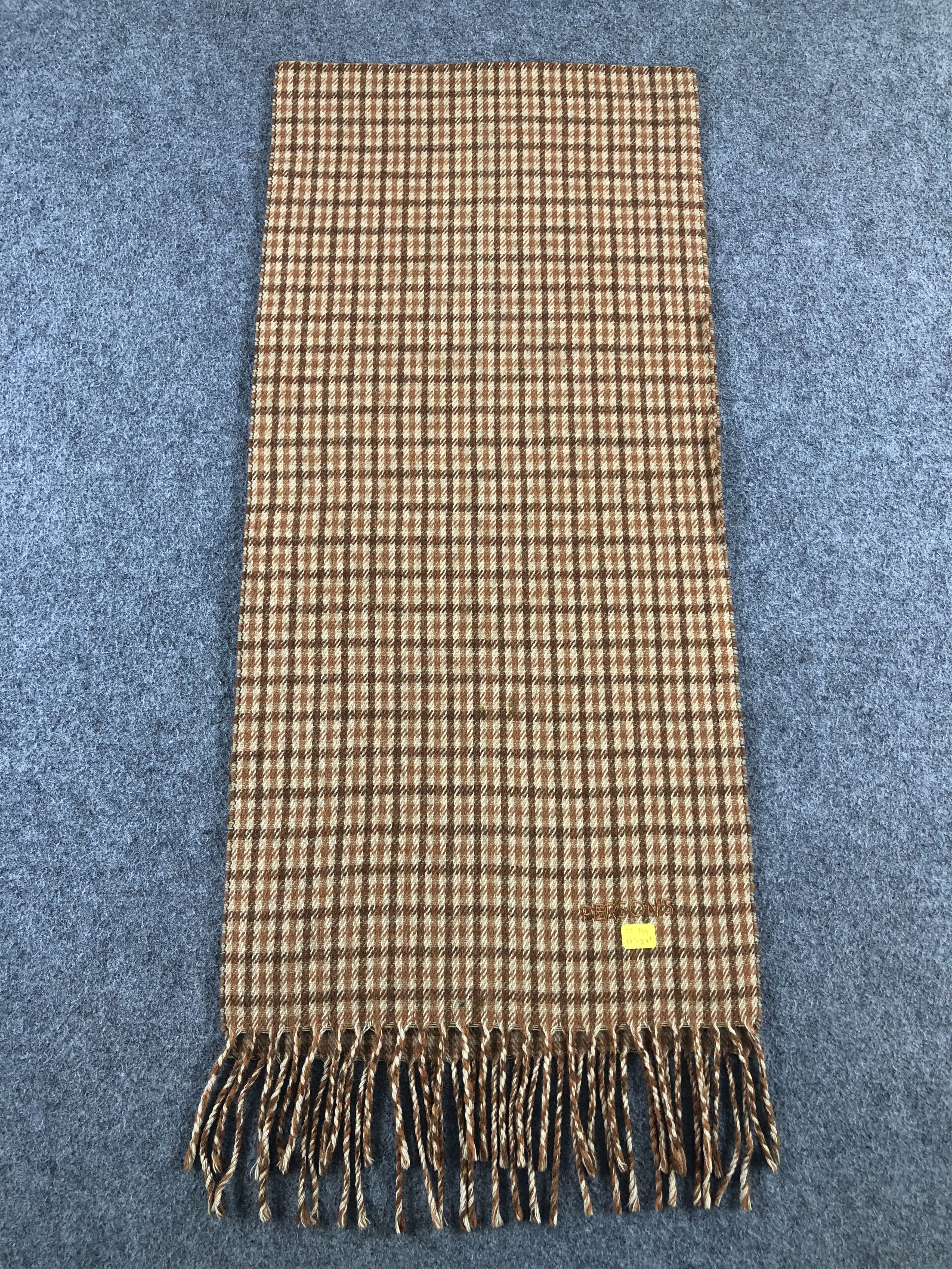 PERSON'S Person's Scarf / Muffler / Neckwear Size ONE SIZE - 2 Thumbnail