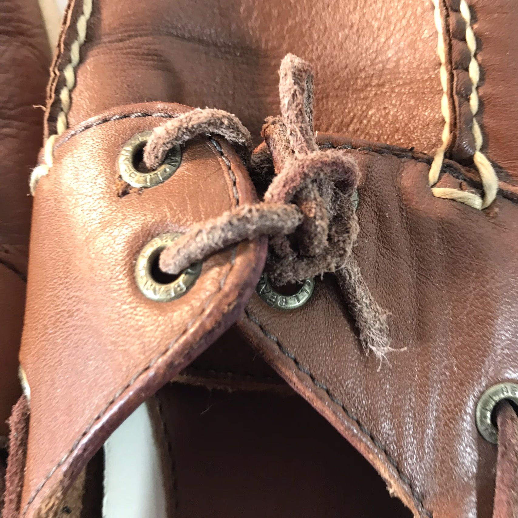 Vintage LL Bean Leather Loafers Men Size 10M Casual Slip On Brown Comfort Dress Shoe Size US 10 / EU 43 - 8 Thumbnail